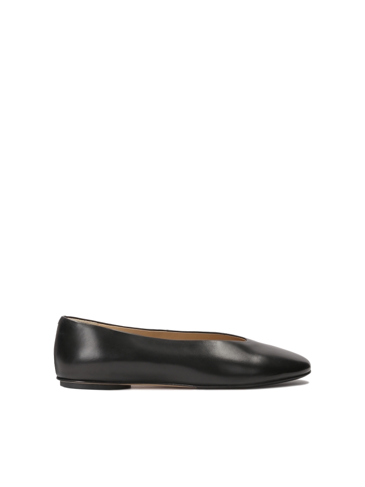 Black soft leather ballerinas