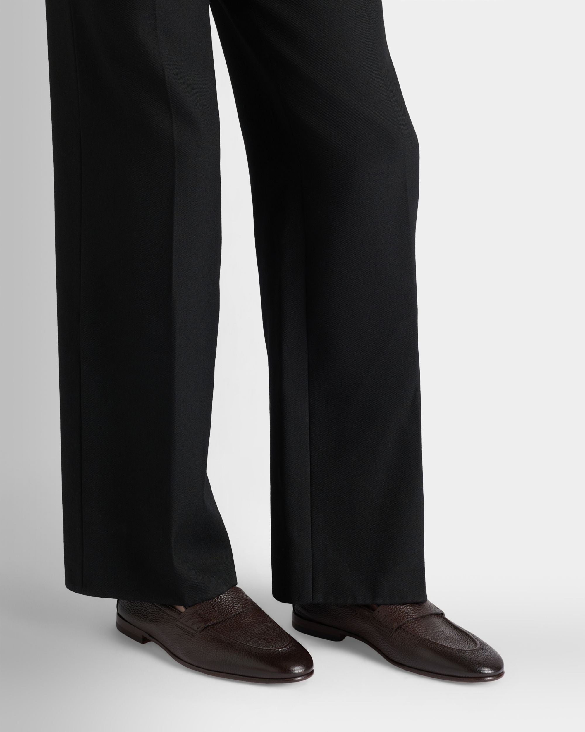 Loafer Elios aus genarbtem Leder in Braun
