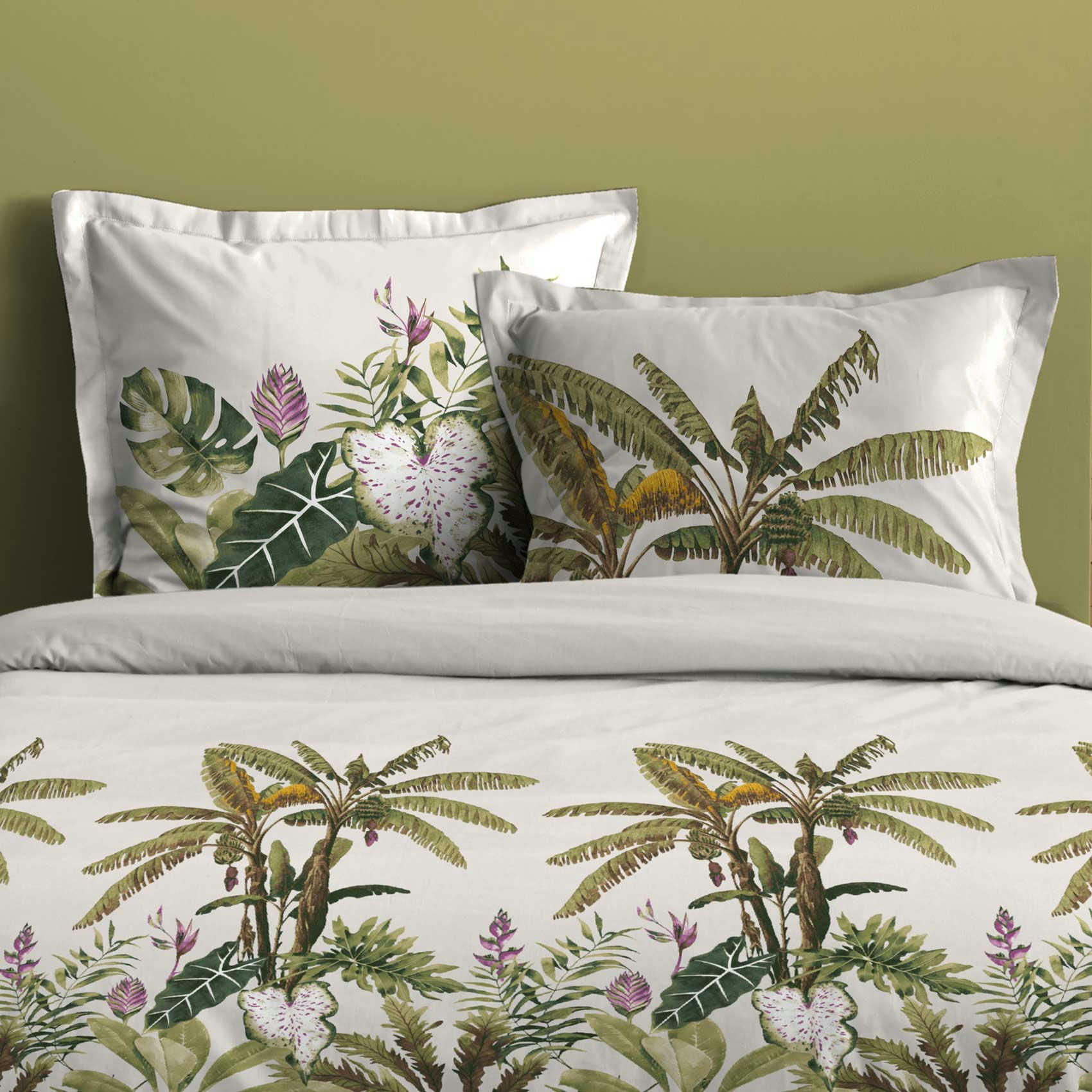 - Parure de lit ambiance des îles coton vert 220 x 240