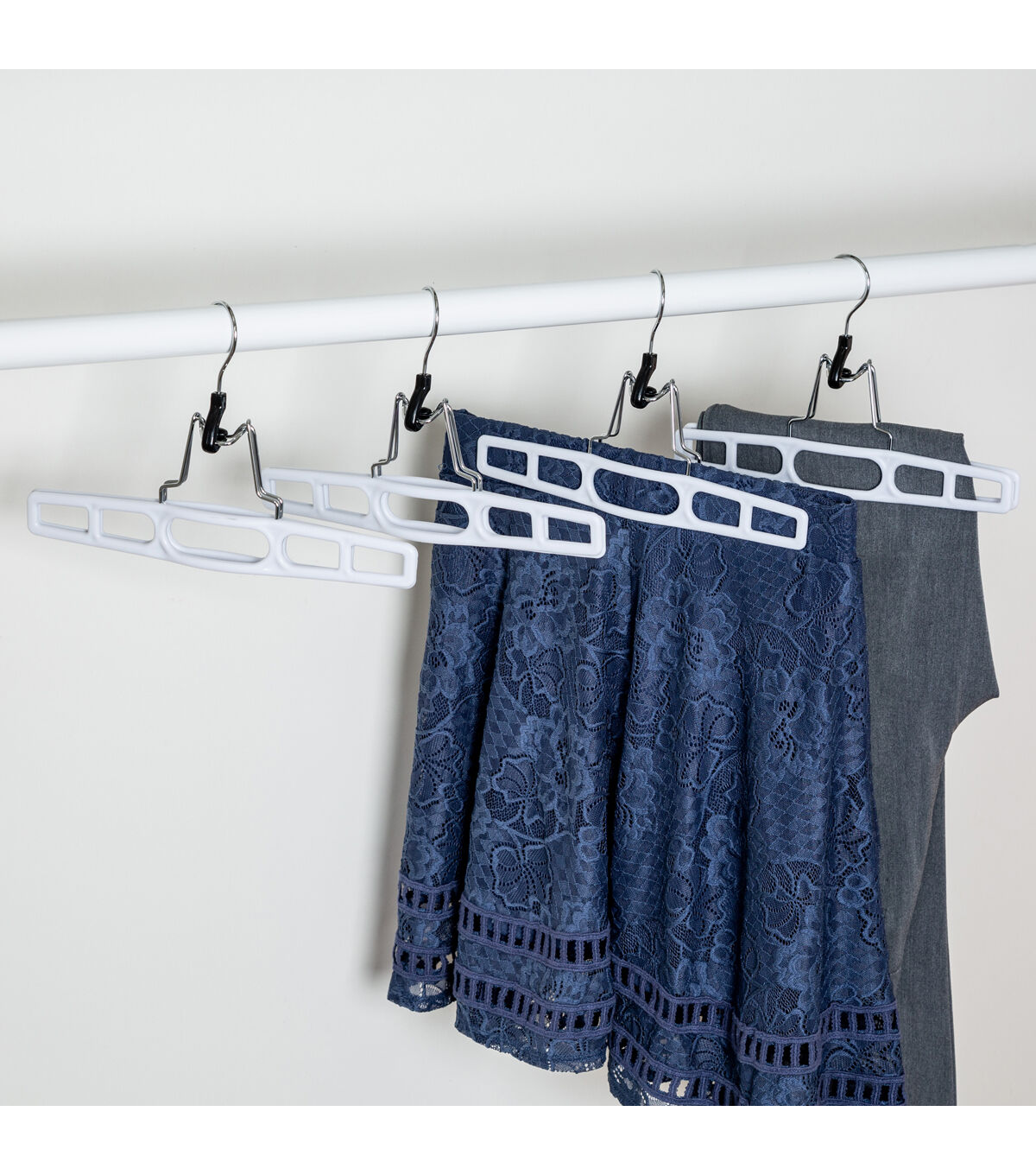 Honey Can Do 11 White Pant & Skirt Clamp Hangers 12pk
