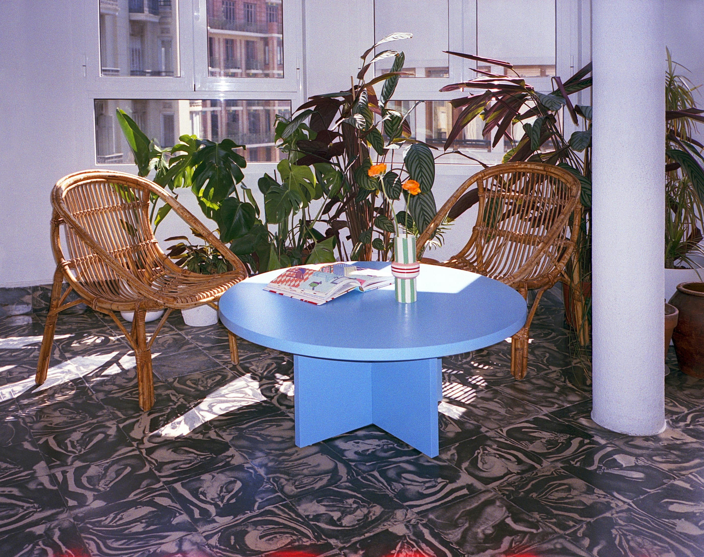 BLOCKIE-PAUSA - Table basse ronde, plateau résistant MDF 3cm bleu Cornish 100cm