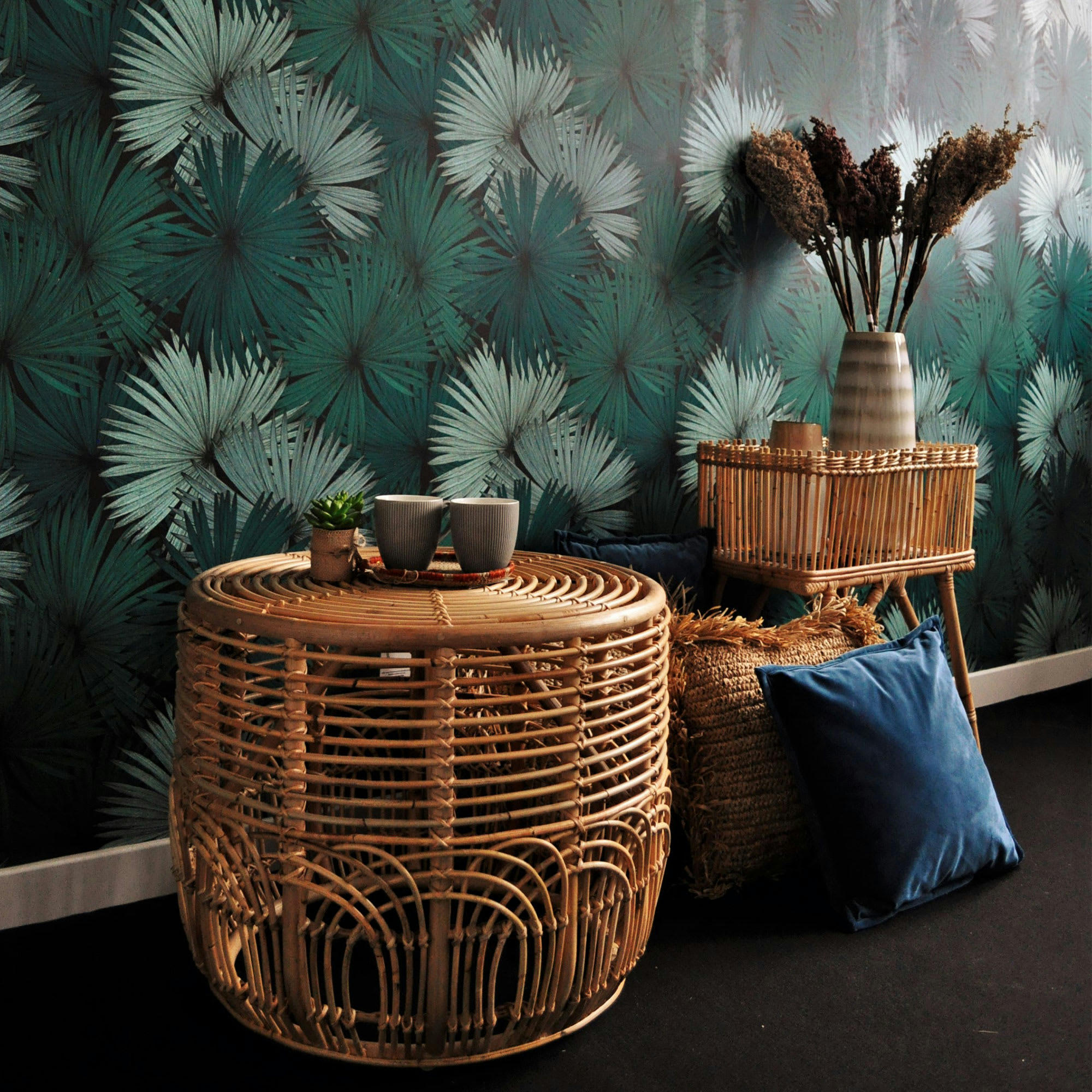 KEIRA - Table basse en rotin naturel D60