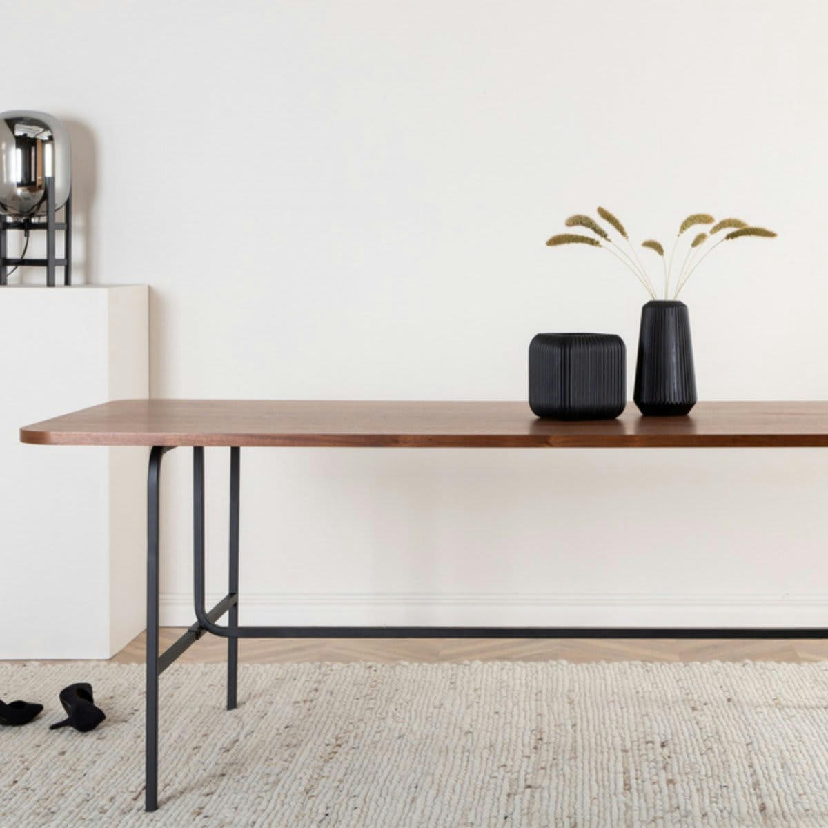 MISKA - Table à manger minimaliste en bois et métal 200cm noir