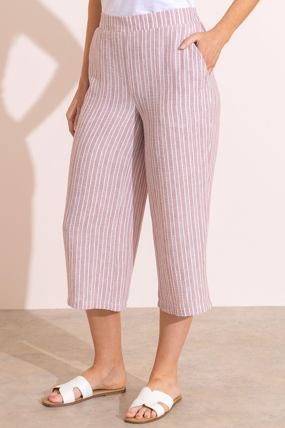 Klass. Striped Wide Leg Cropped Trousers