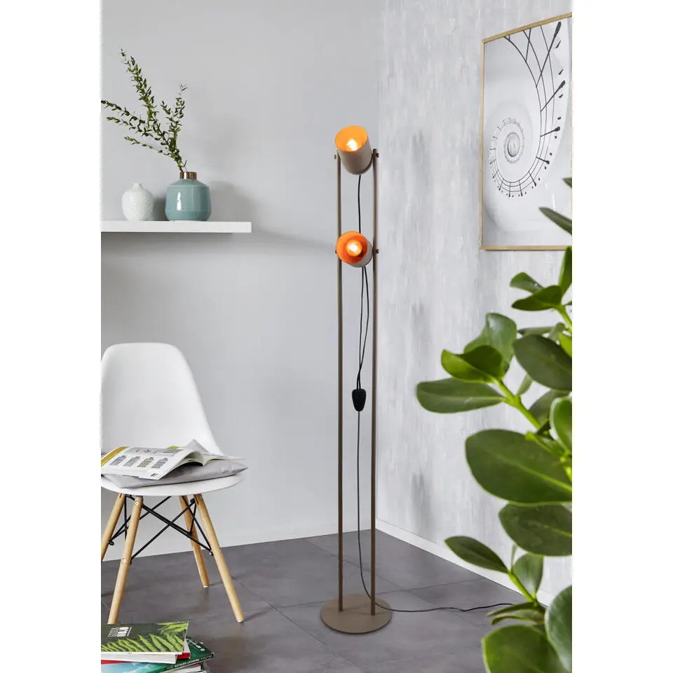 EGLO Tilston Vloerlamp - E14 - 142.5 cm - Zandkleur - Kantelbaar