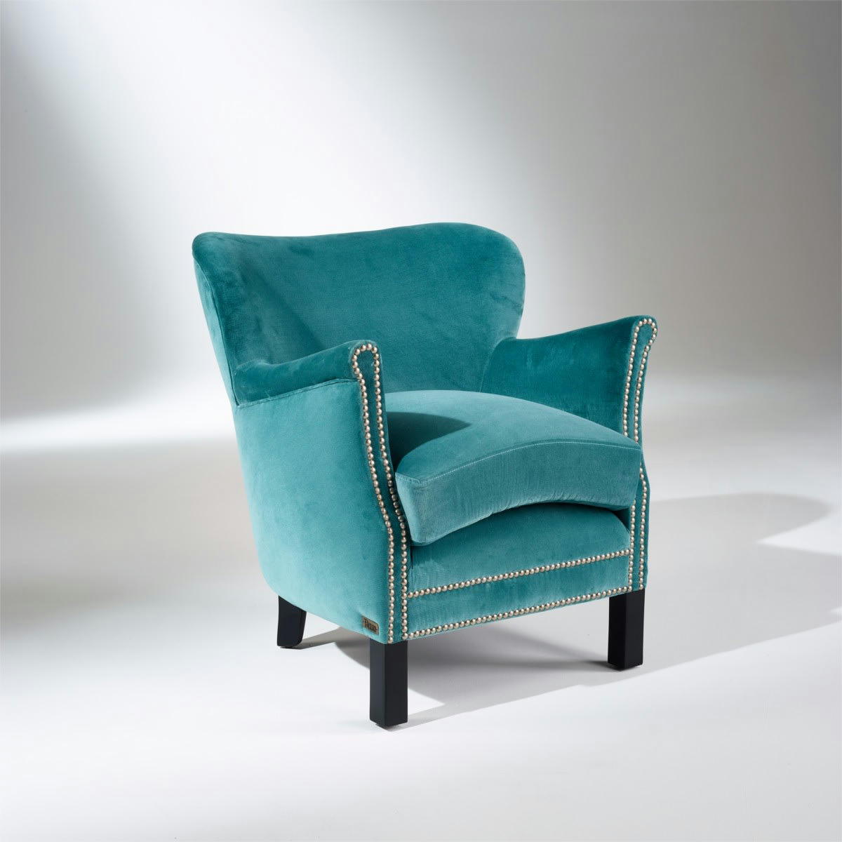MAX - Fauteuil club en velours clouté bleu arctique