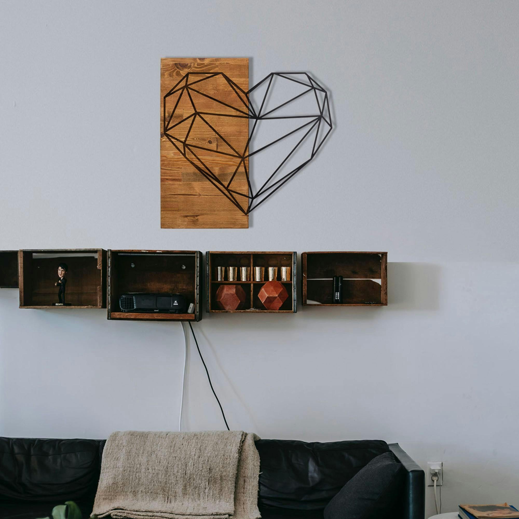 Décoration murale chambre – cœur métal et bois