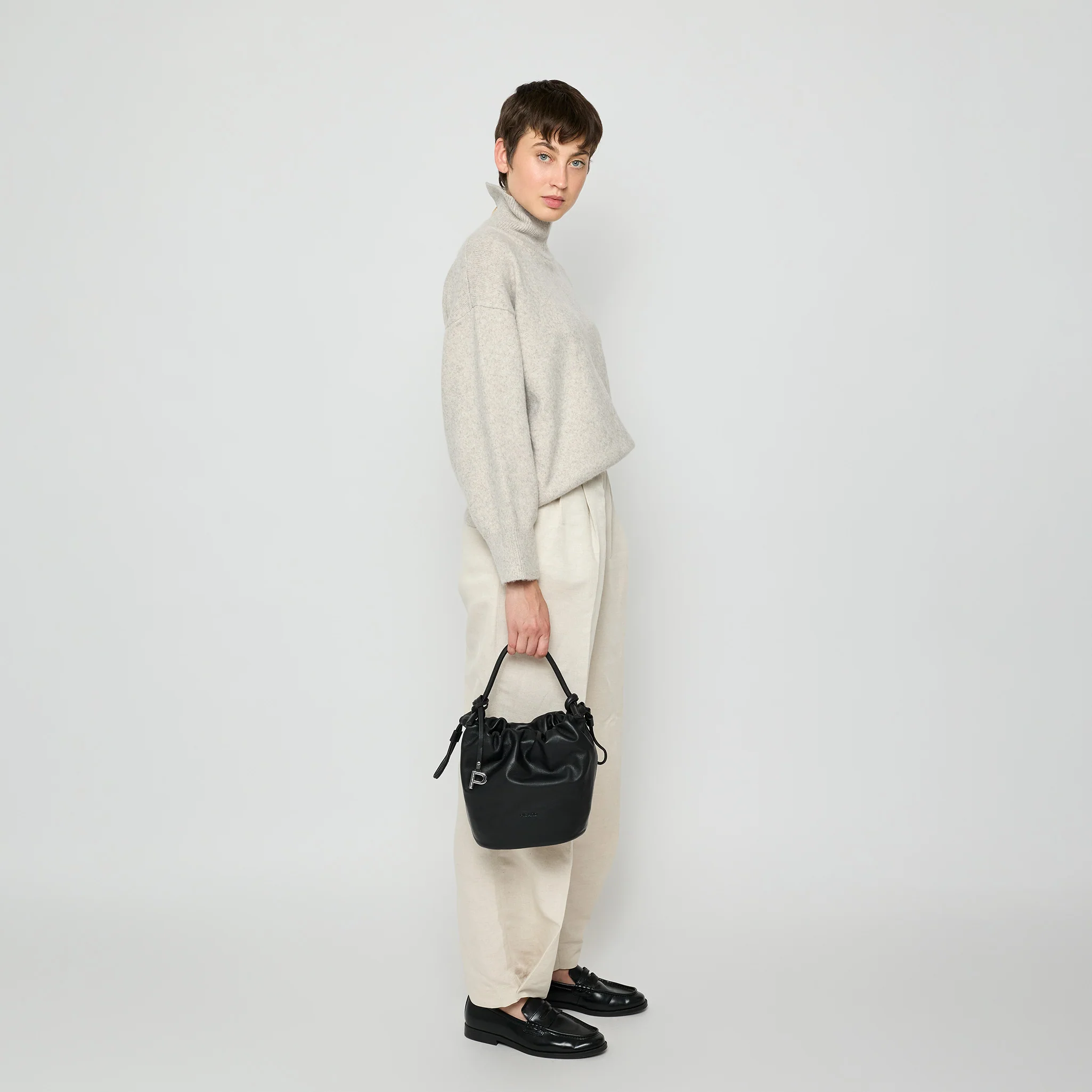 Beuteltasche Dumpling Petite R370