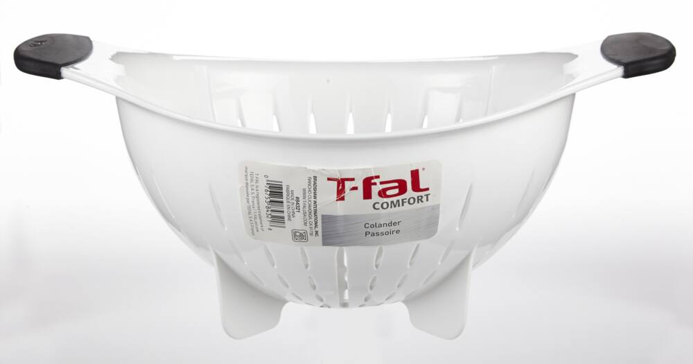 T-fal Plastic Colander, 1.94-L