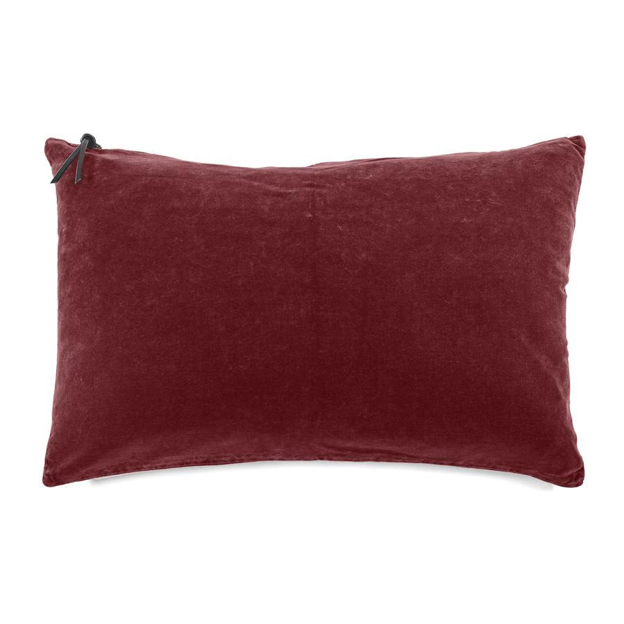 L'ESSENTIEL - Lavage de velours Burdeaux 50x70