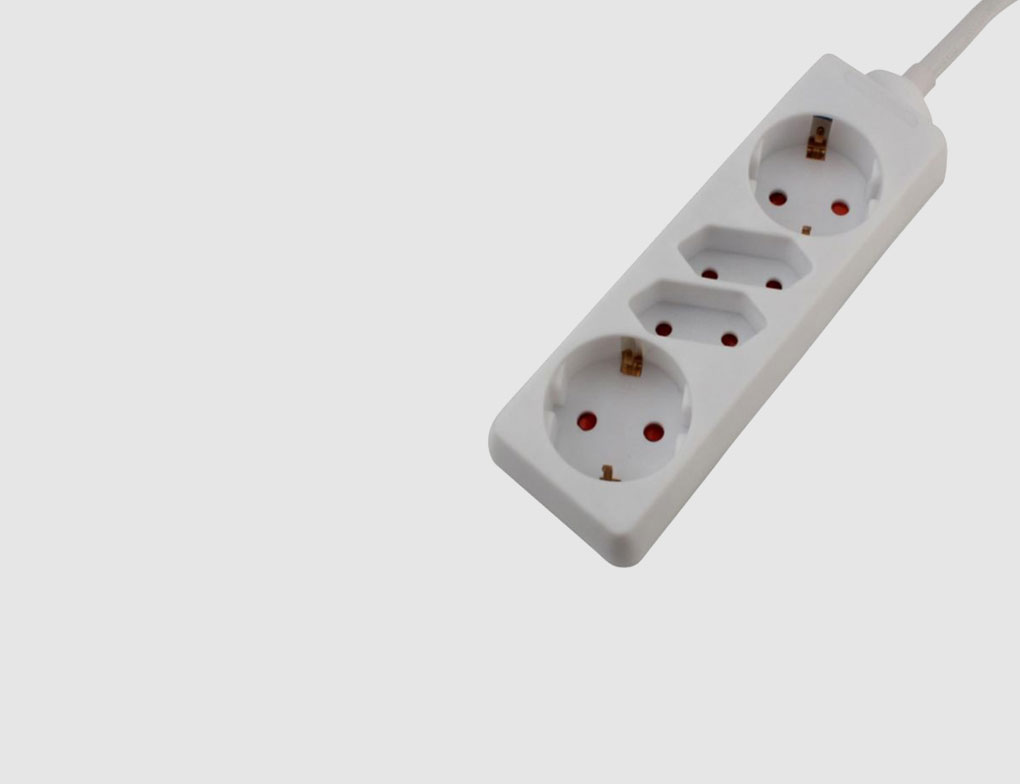 Tischsteckdose 4-fach Weiß