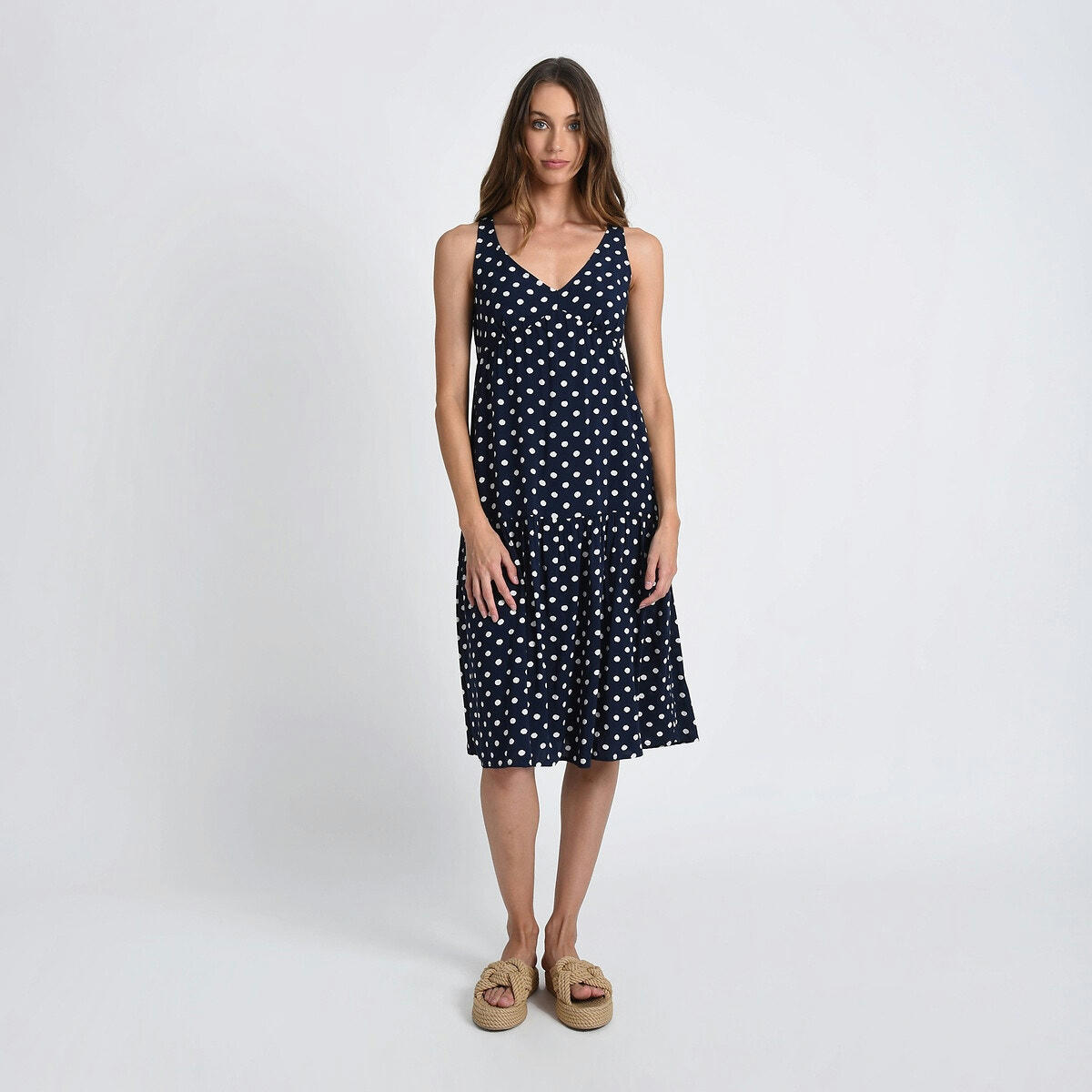 Robe midi à pois à bretelles