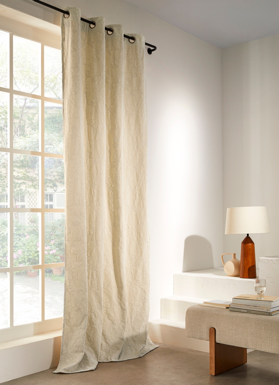 RIDEAU JACQUARD à MOTIF VÉGÉTAL BEIGE