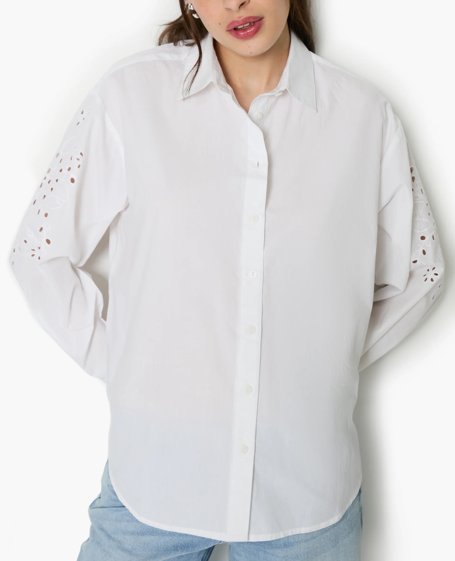 Chemise avec manches broderie anglaise