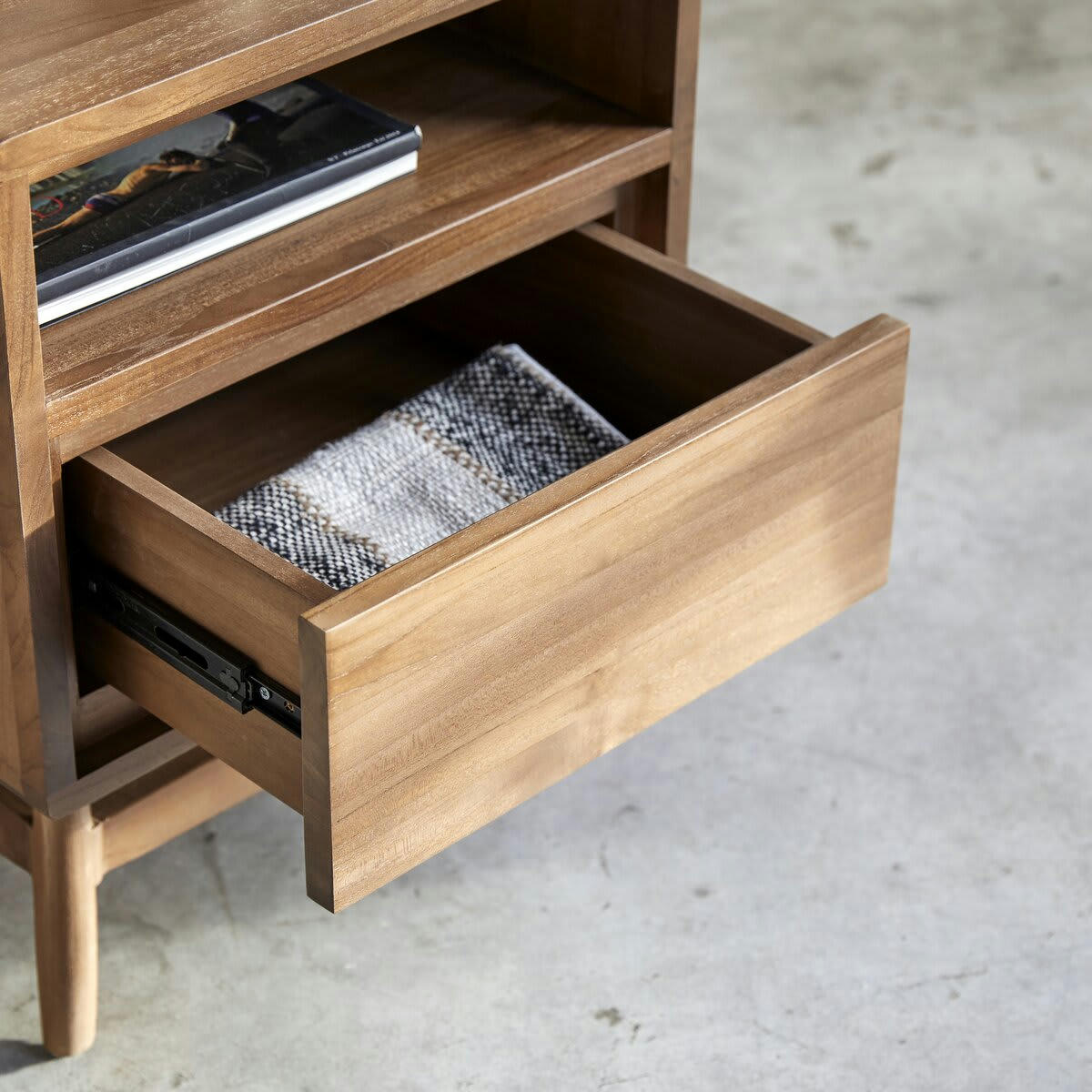 TWIST - Chevet en teck massif recyclé