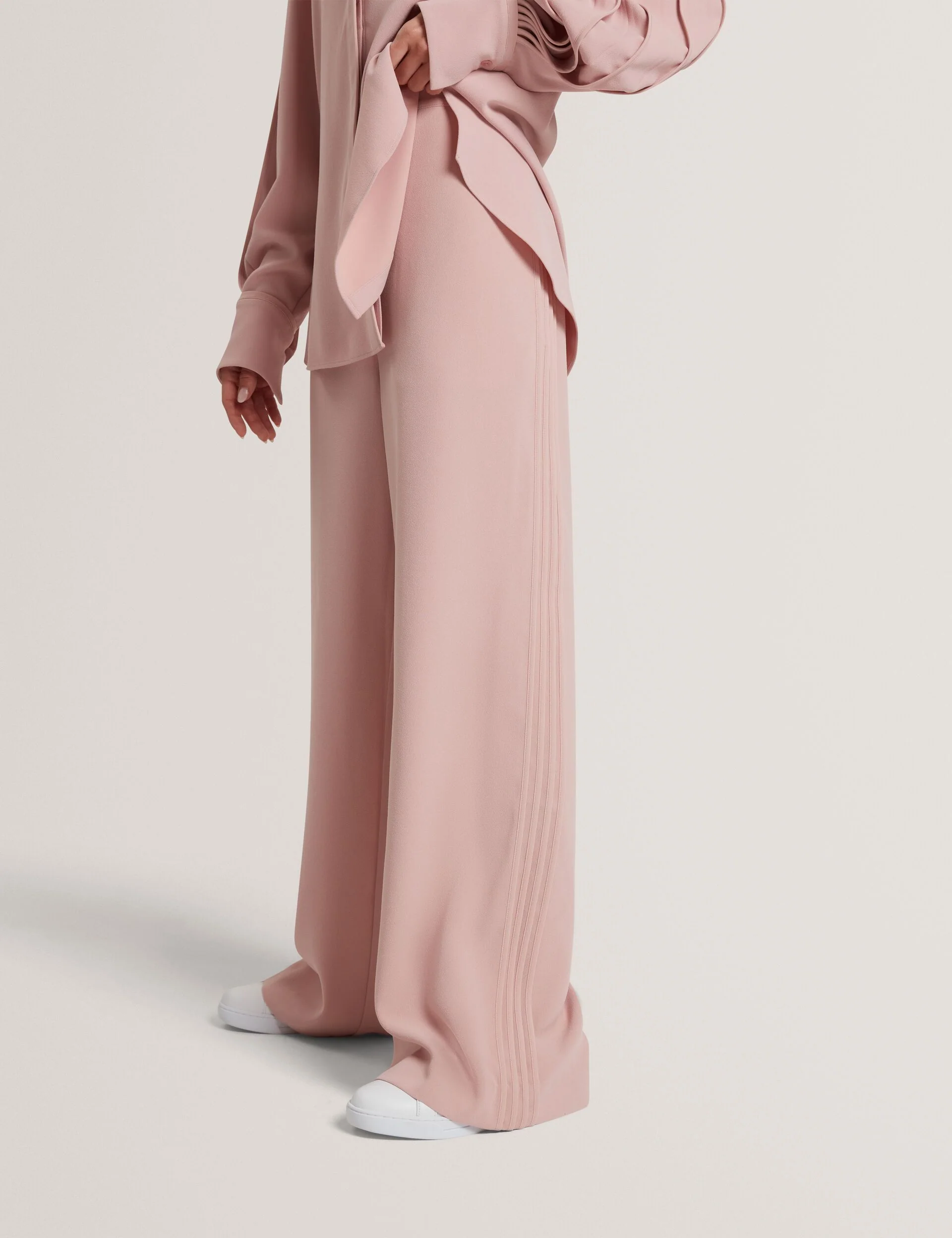 GORJJA | DUSKY PINK