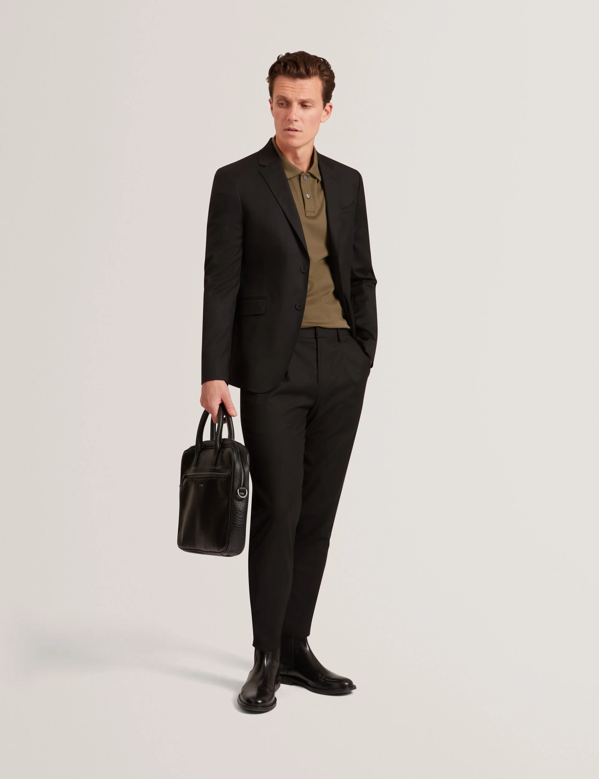 SALSON | BLACK