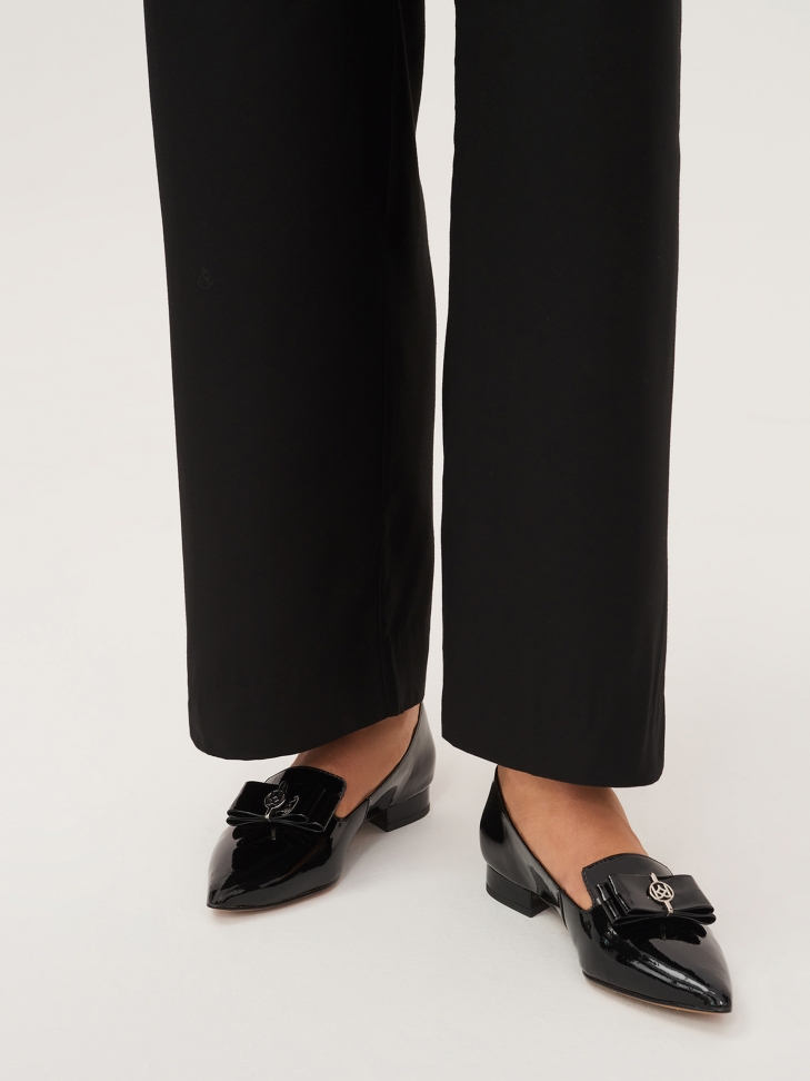 Ladies' black casual shoes