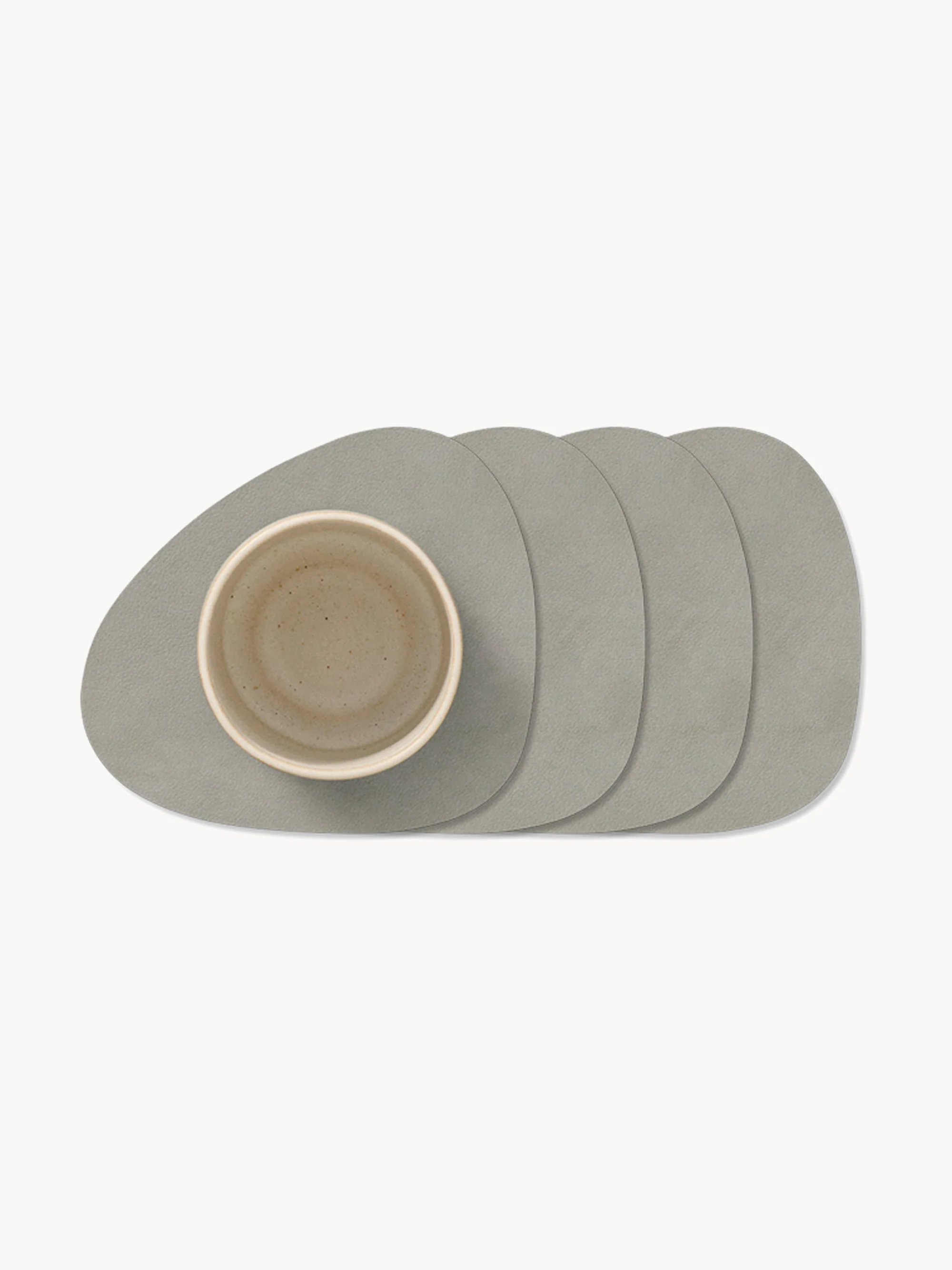 Asymmetrische Leder-Untersetzer Curve, 4er-Set