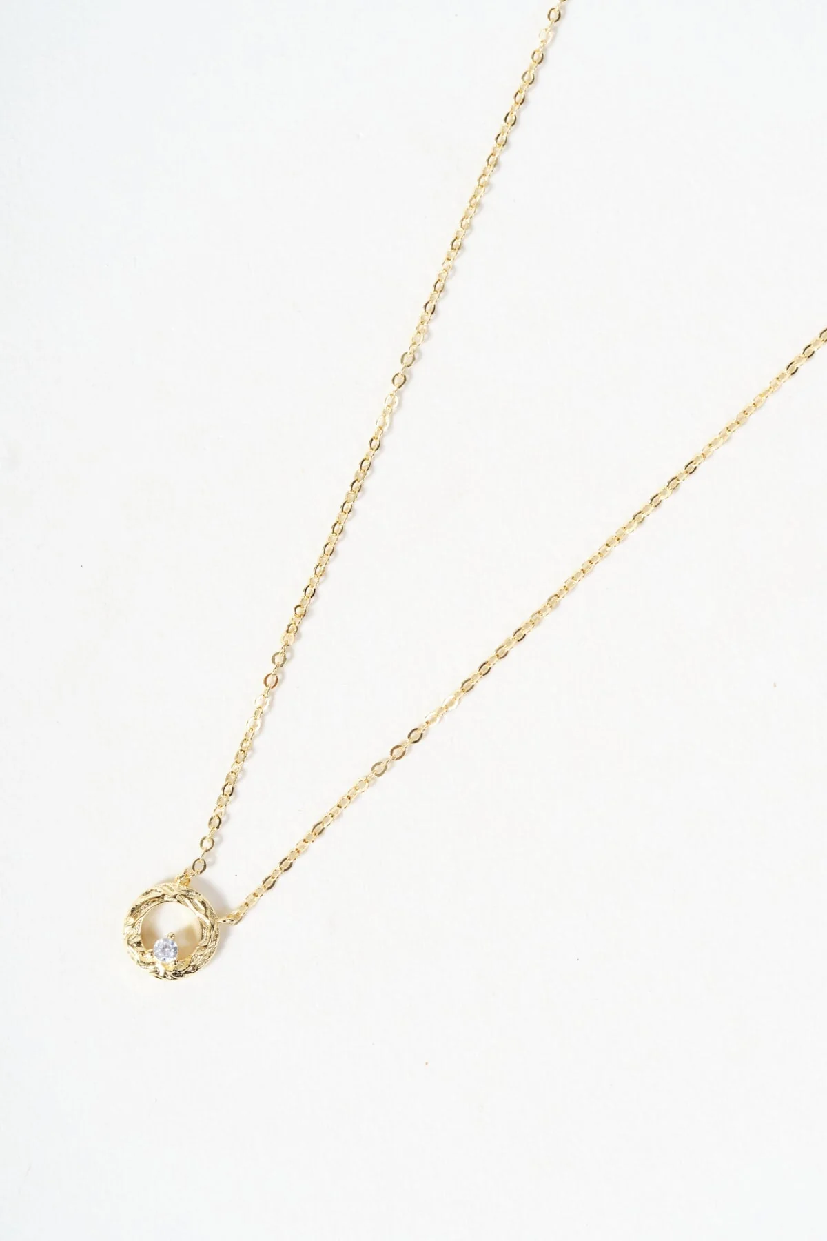 Gold Celtic Circle Pendant Necklace