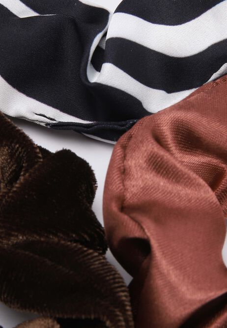 Womens 3pk Chocolate Zebra Print Scrunchies