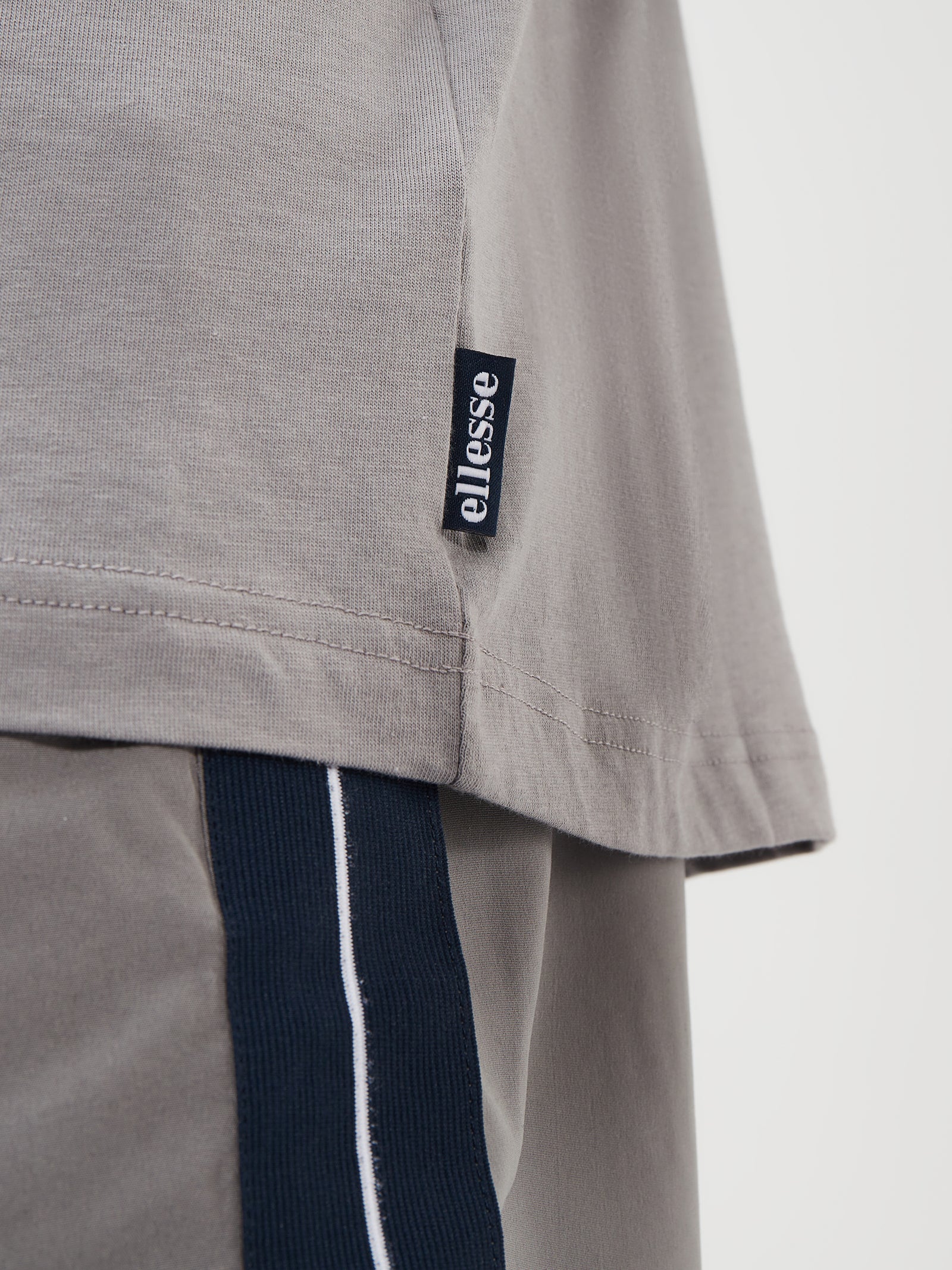 Elivio Tee
