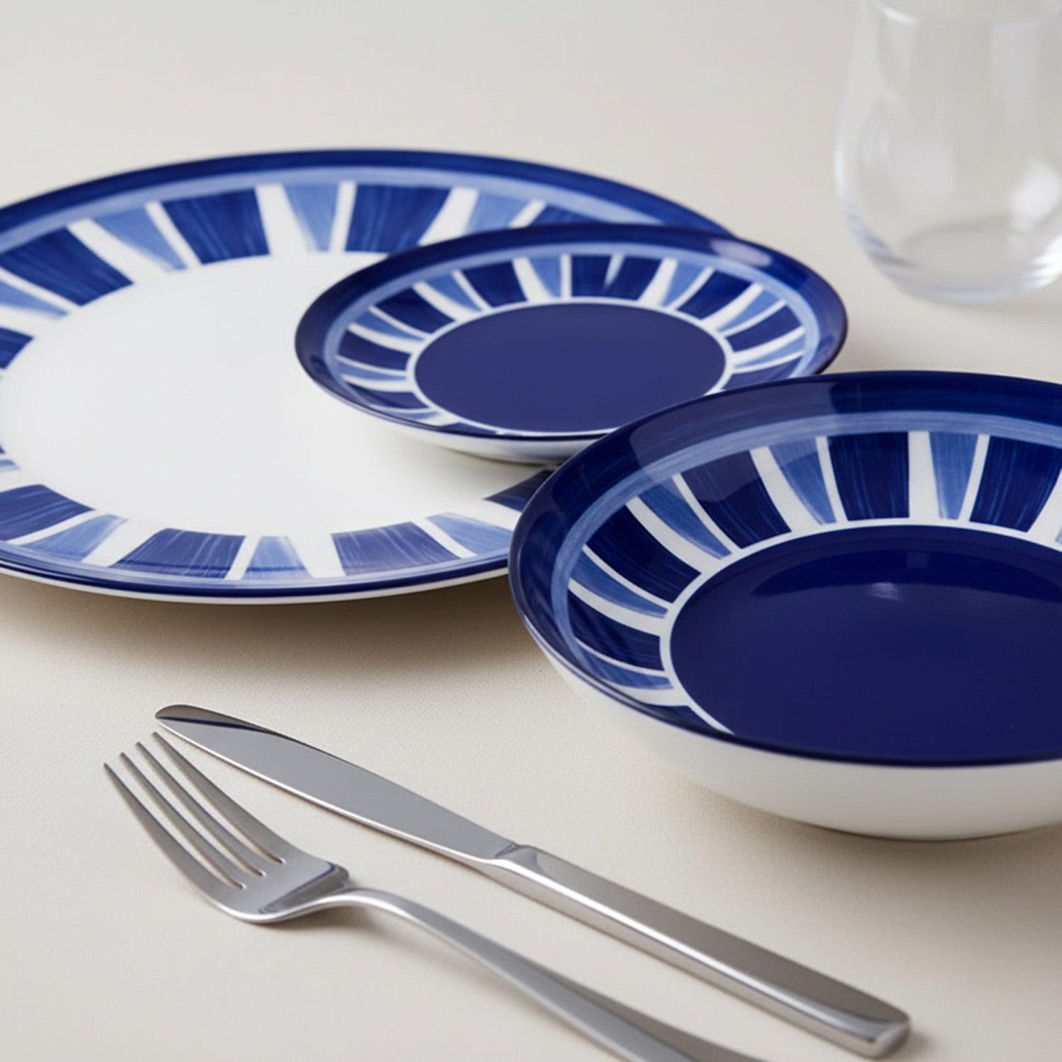 Servizio 18 piatti porcellana Otis blu