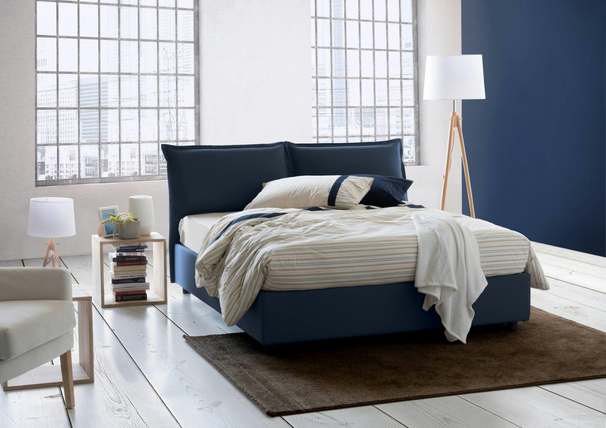 DEBORAH - Lit coffre 160x190 cm en tissu bleu