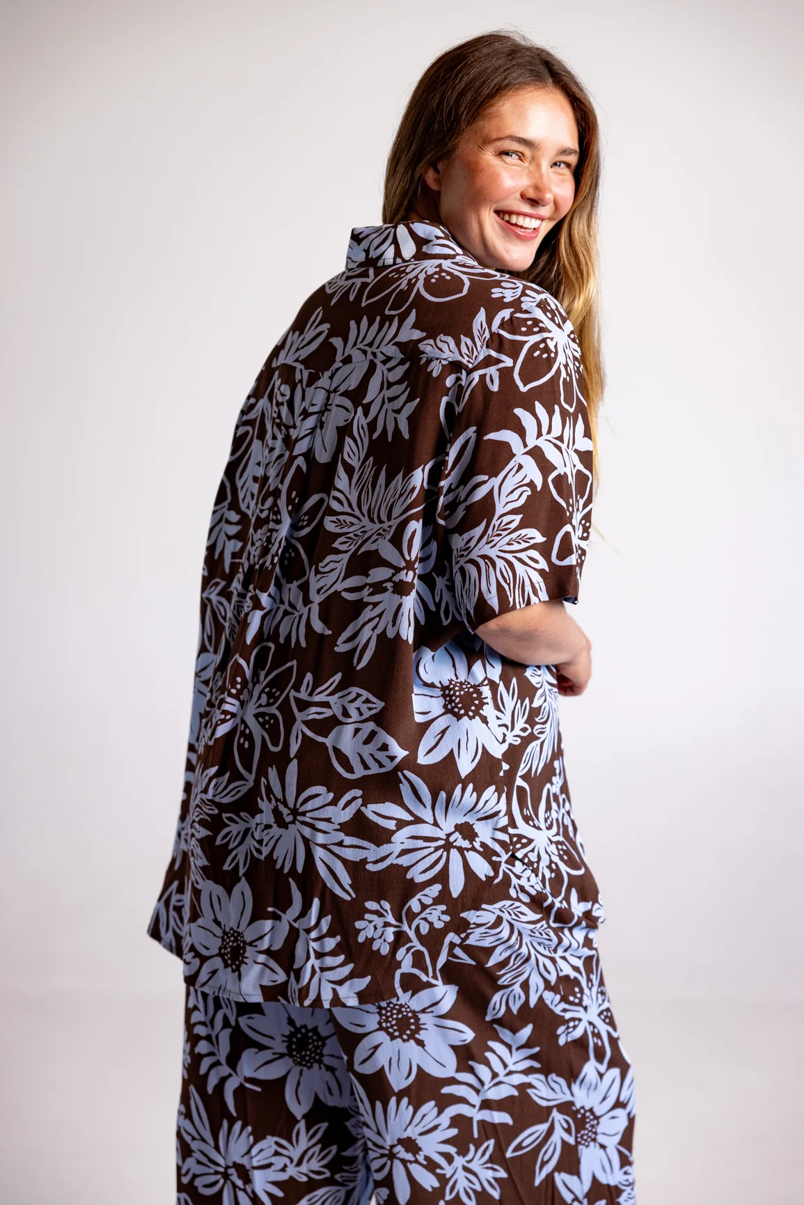 Samara Shirt in Blue Lani Chocolate
