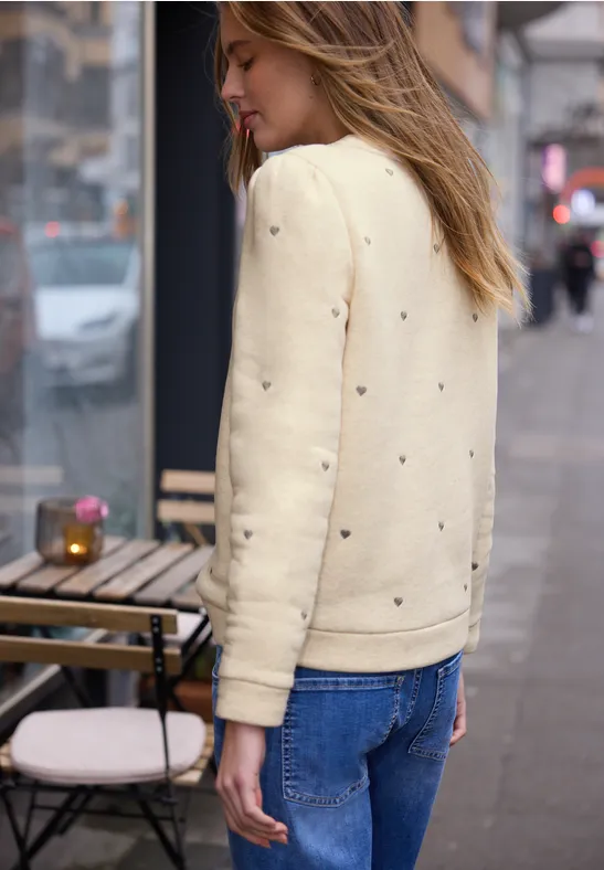 Shirt mit Herzstickerei