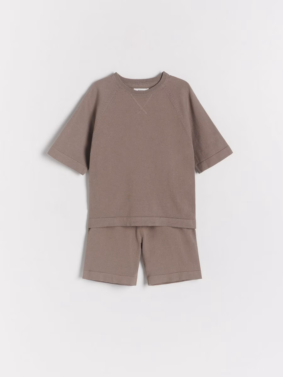 Oversized Set