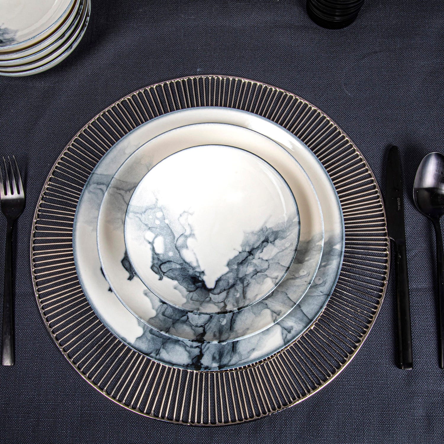 Set 24 pezzi tavola black and white