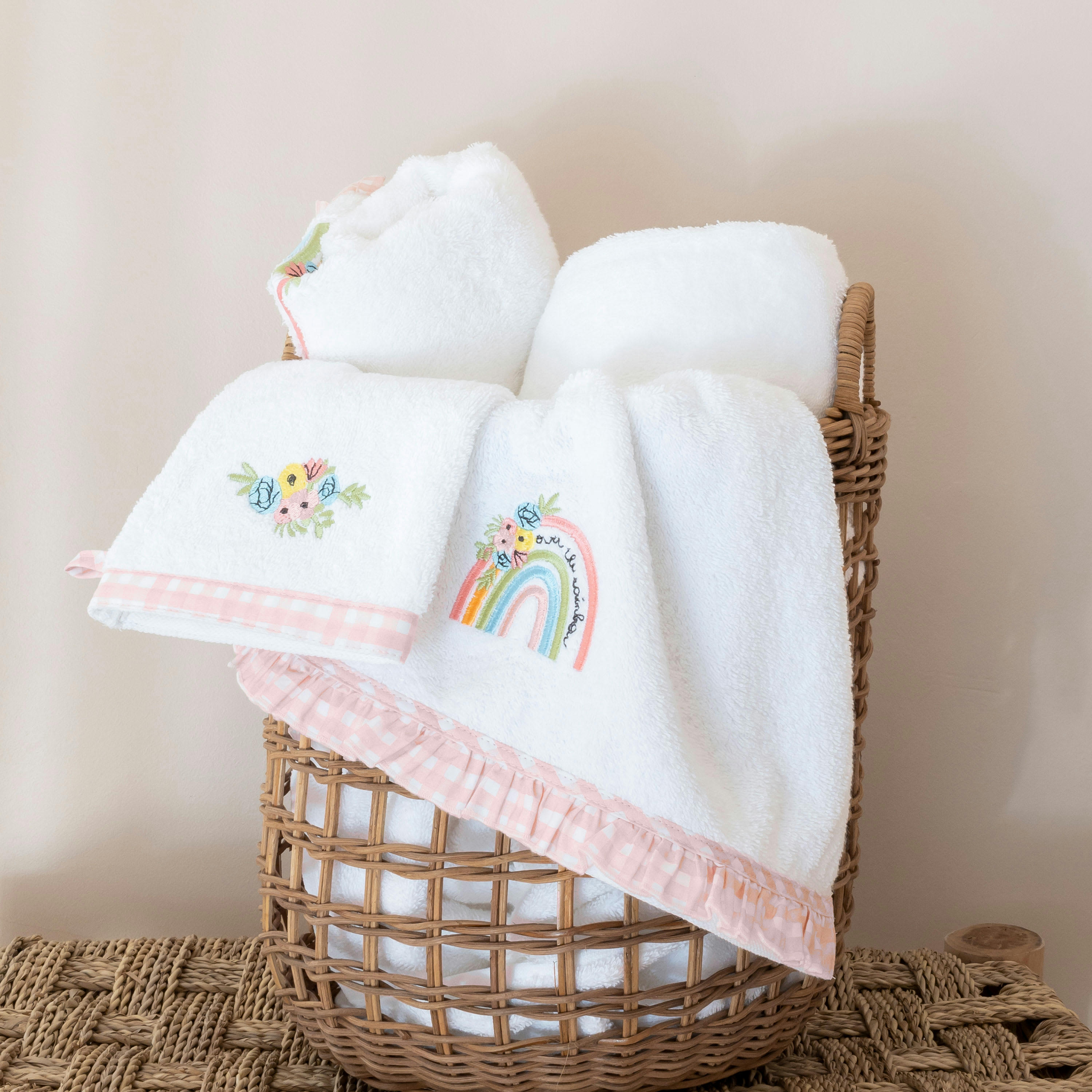 REVE DOR - Gant de toilette brodé coton bio bouclette brodé blanc 15 x 21 cm