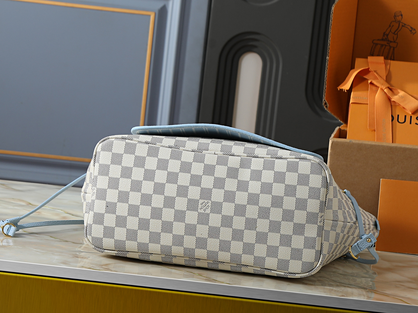 LV Neverfull