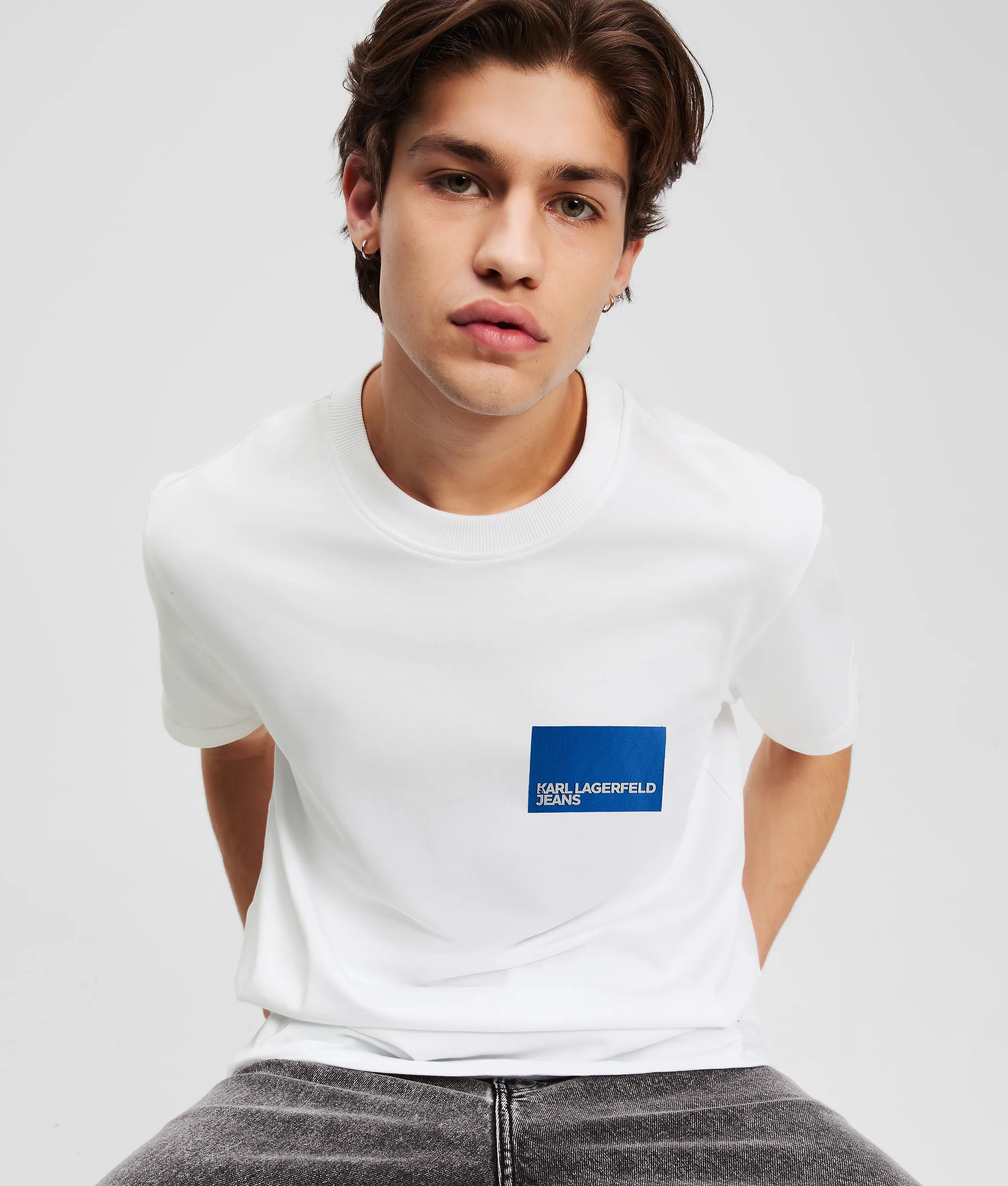 T-shirt avec logo encadré
