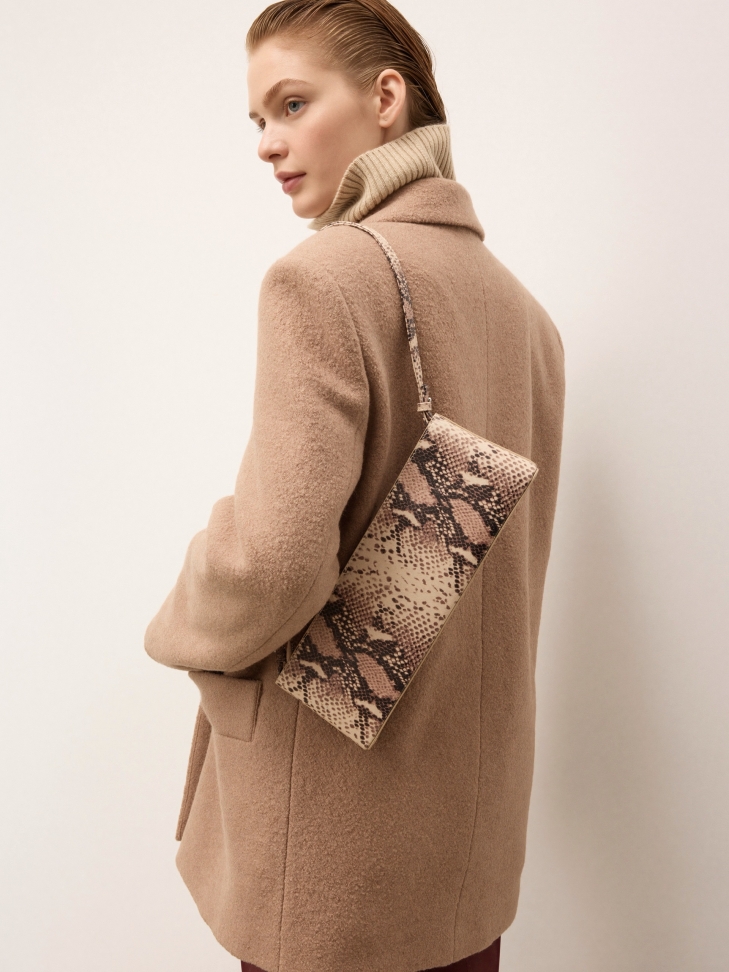 Snakeskin pattern embossed leather handbag