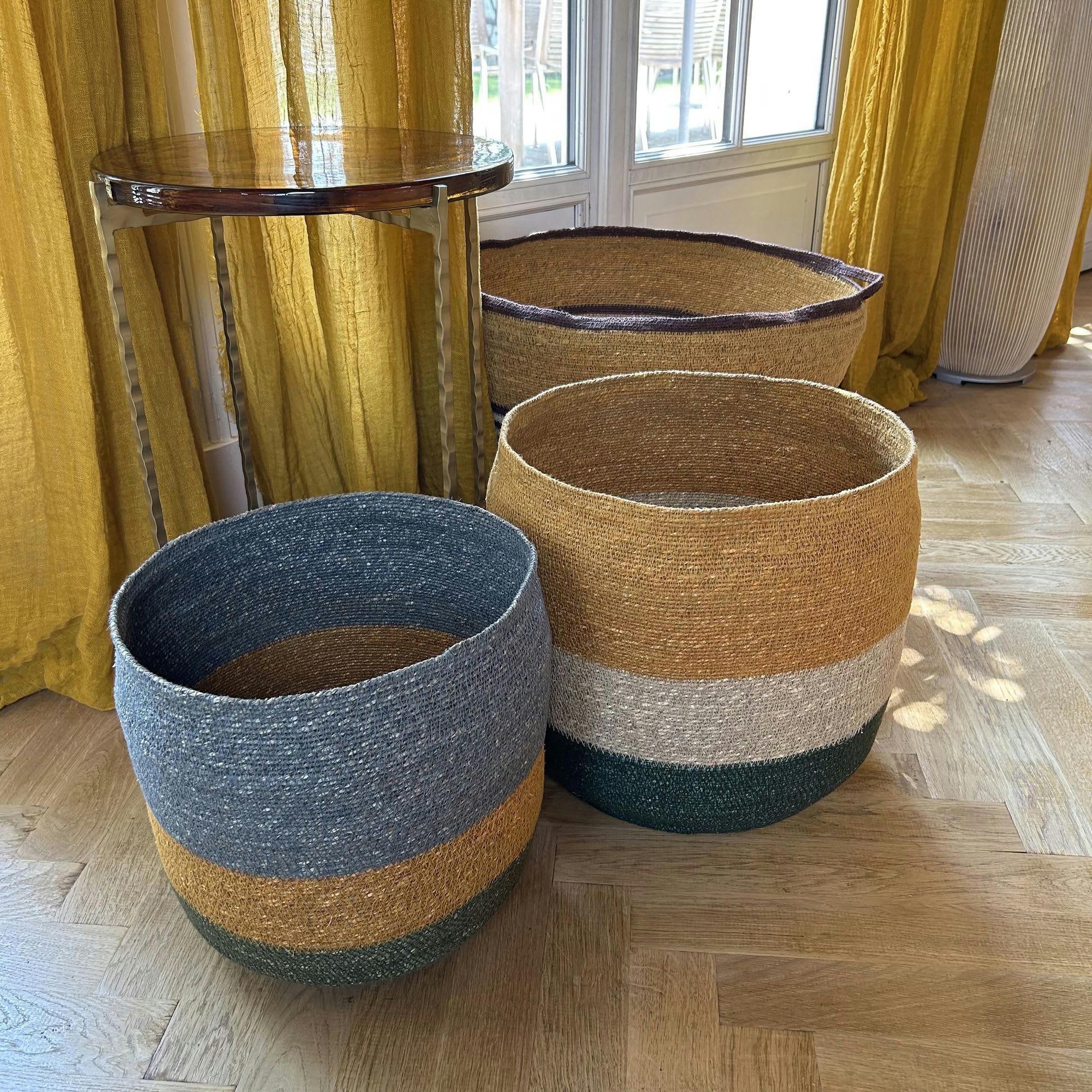 NAIRO - Lot de 2 paniers rond en jonc de mer