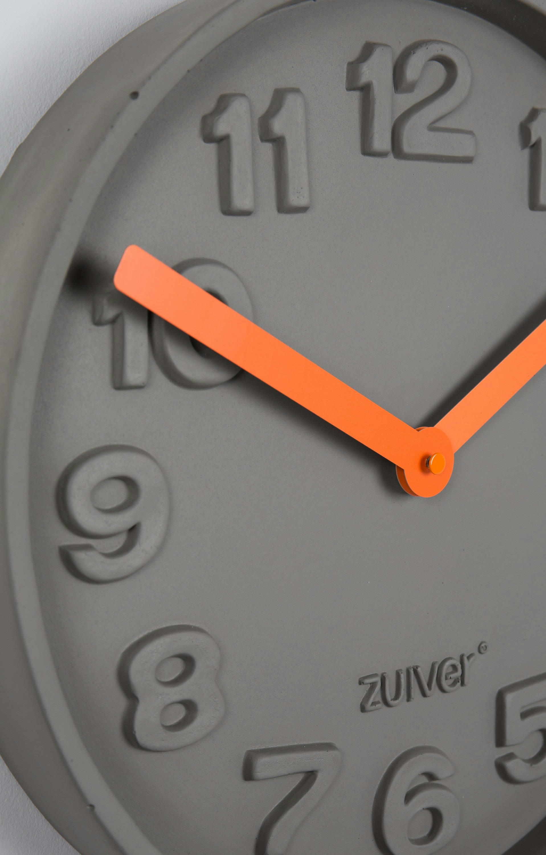 CONCRETE TIME - Horloge en béton gris D31.60