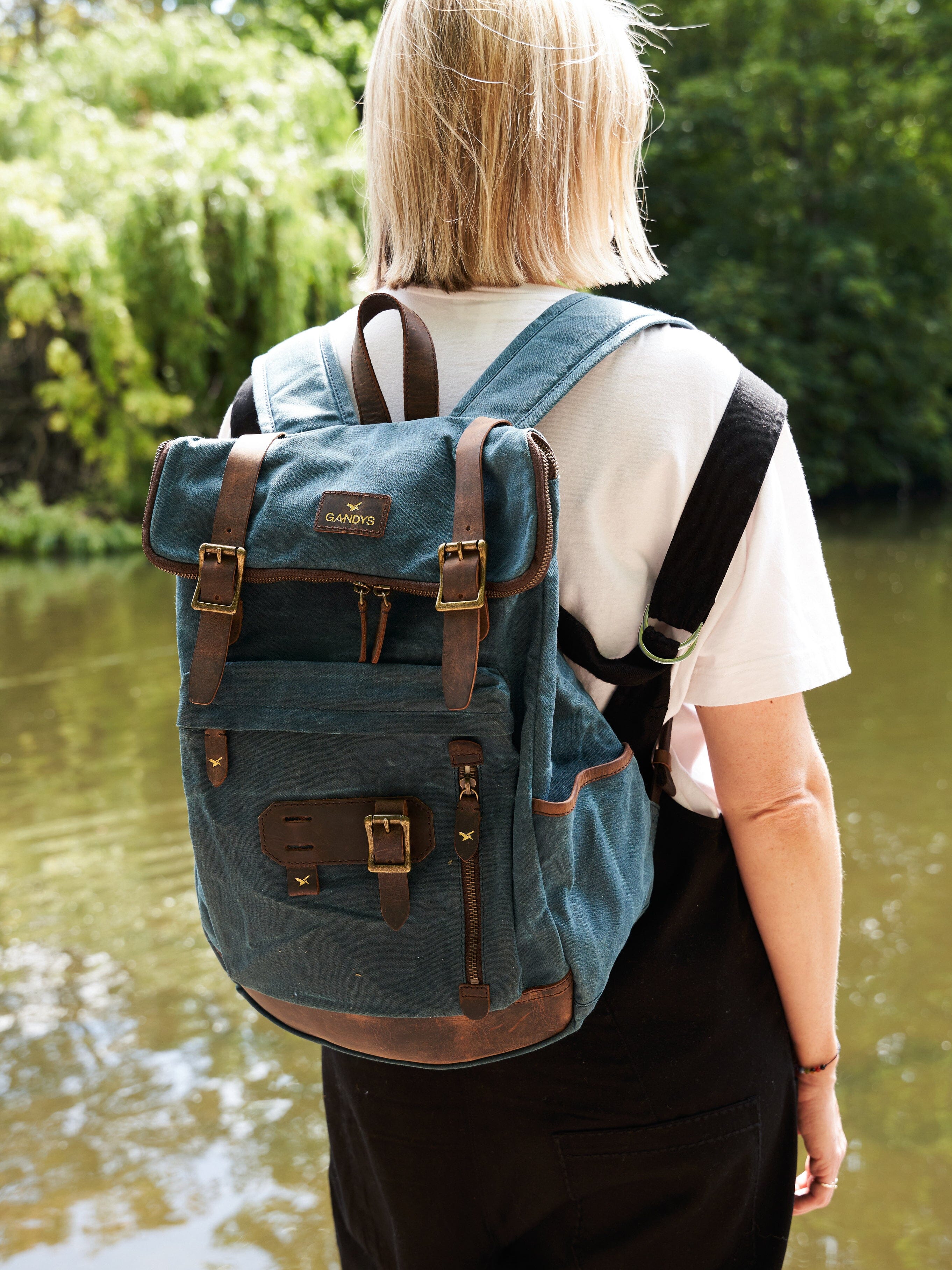 Bali Waxed Cotton Backpack in Teal