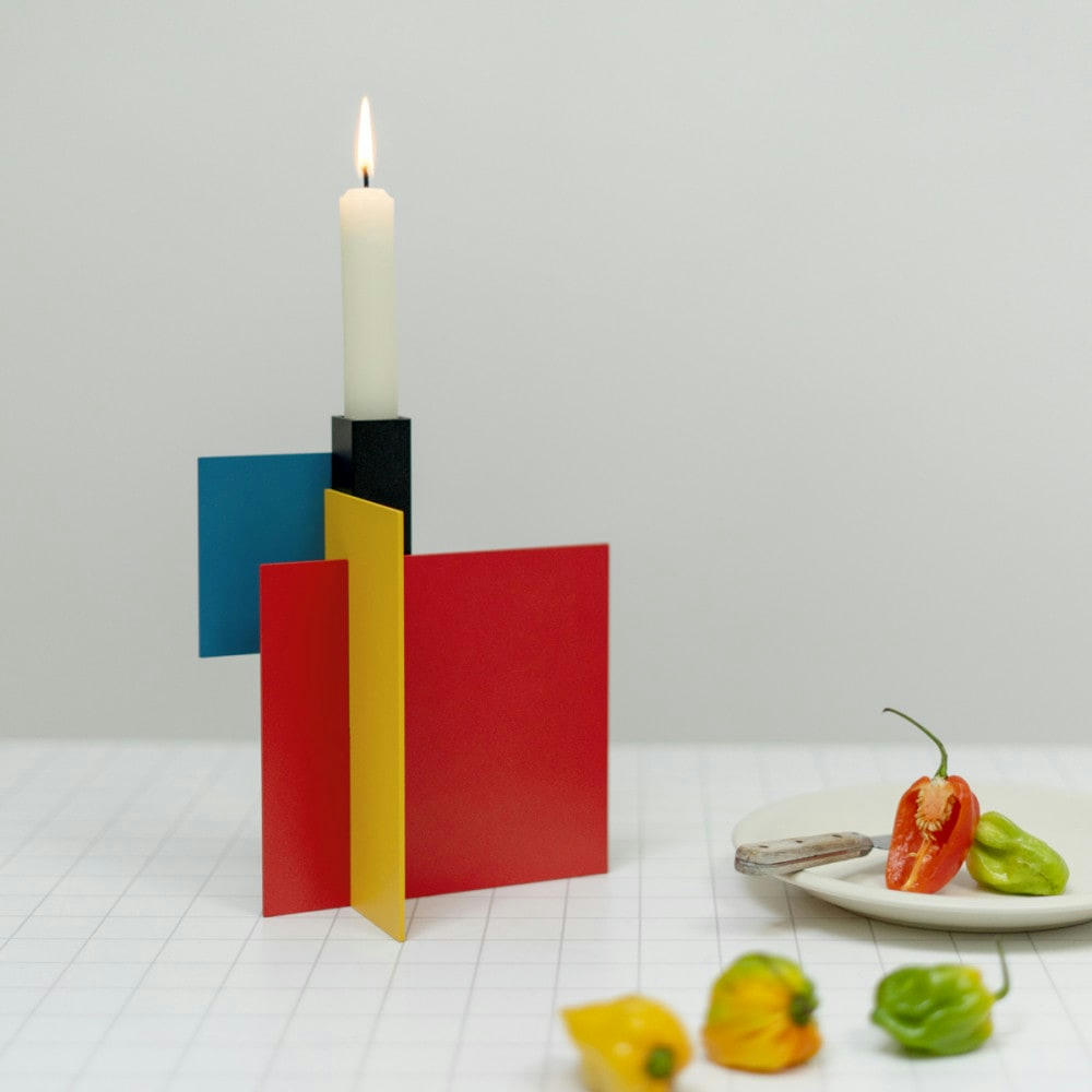 - Bougeoir en métal h19,5cm