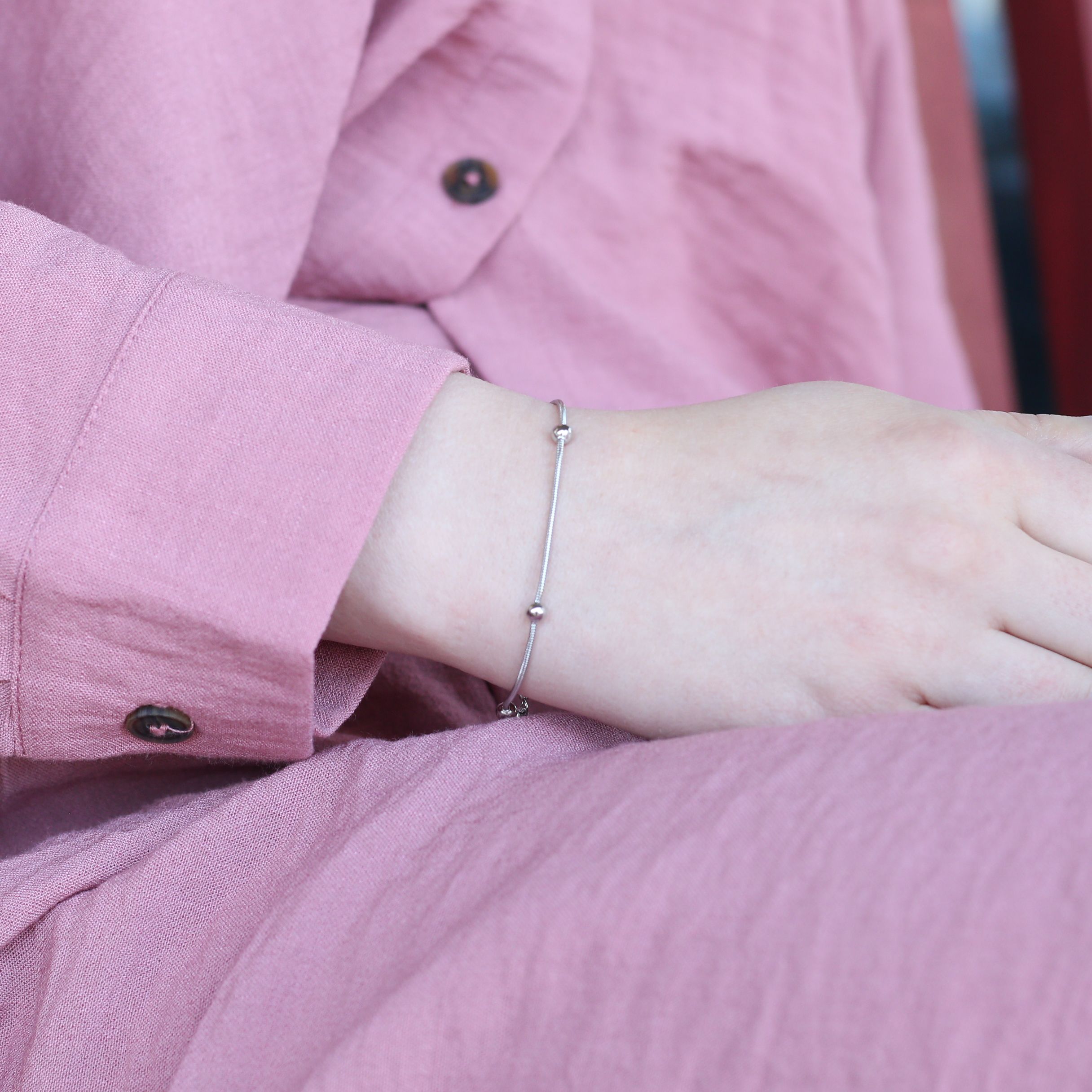 The Colourful Aura Ball beaded Charm Slim Thread Bracelet