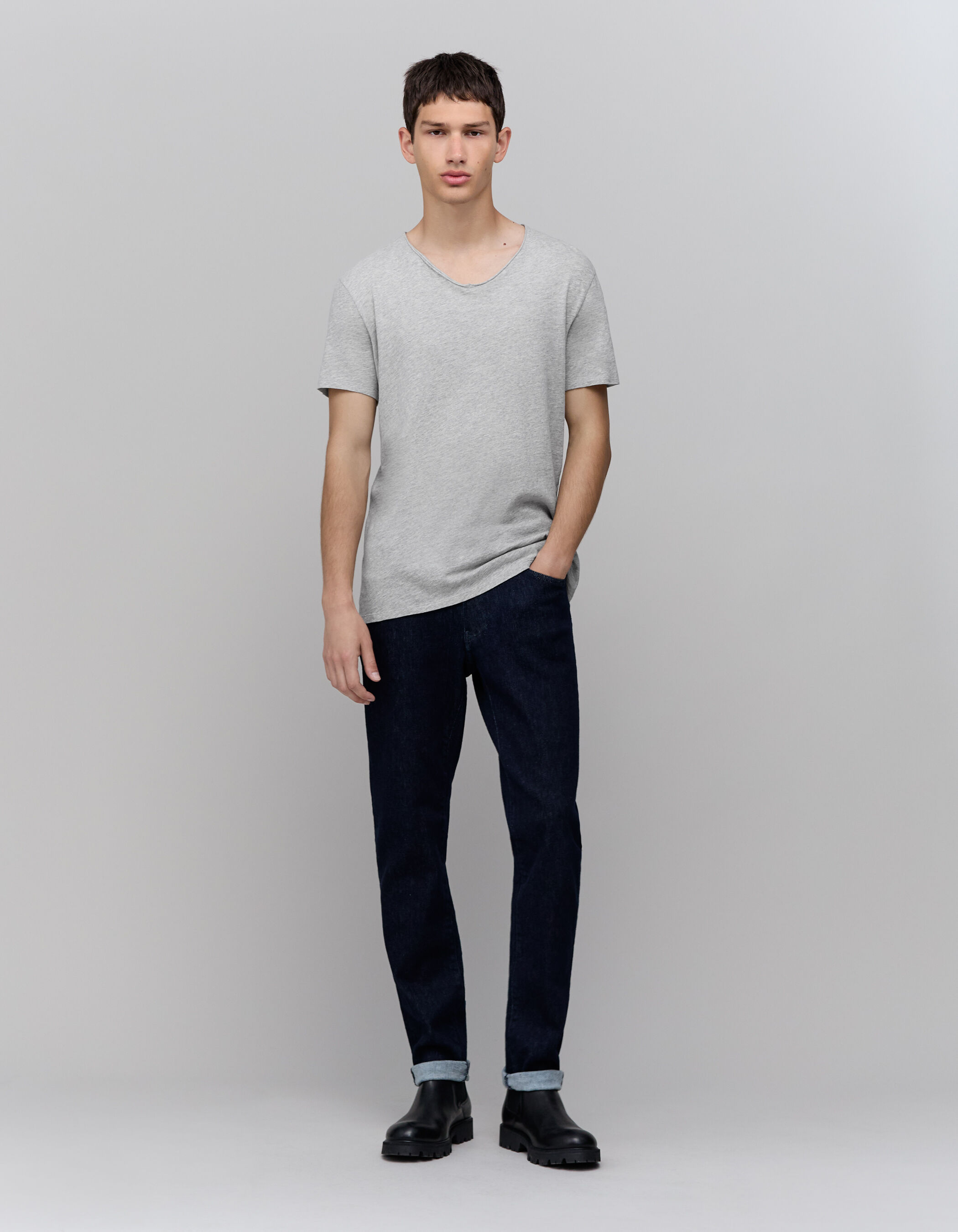 T-shirt L'Essentiel gris col V Homme