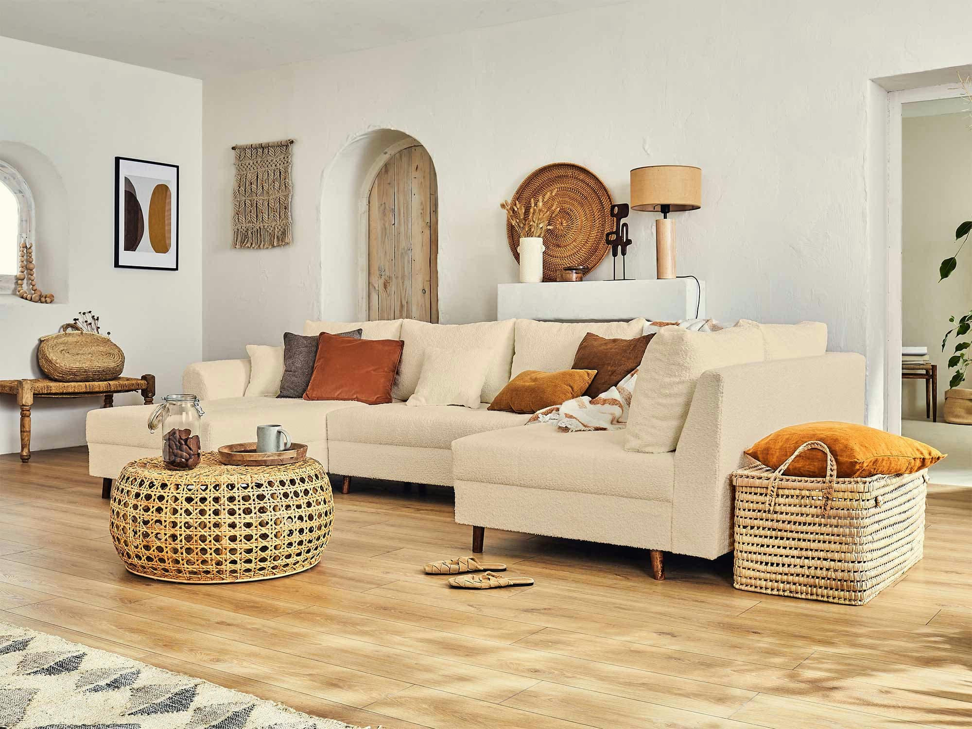 RUNE - Canapé d'angle droit 7 places en tissu bouclette beige