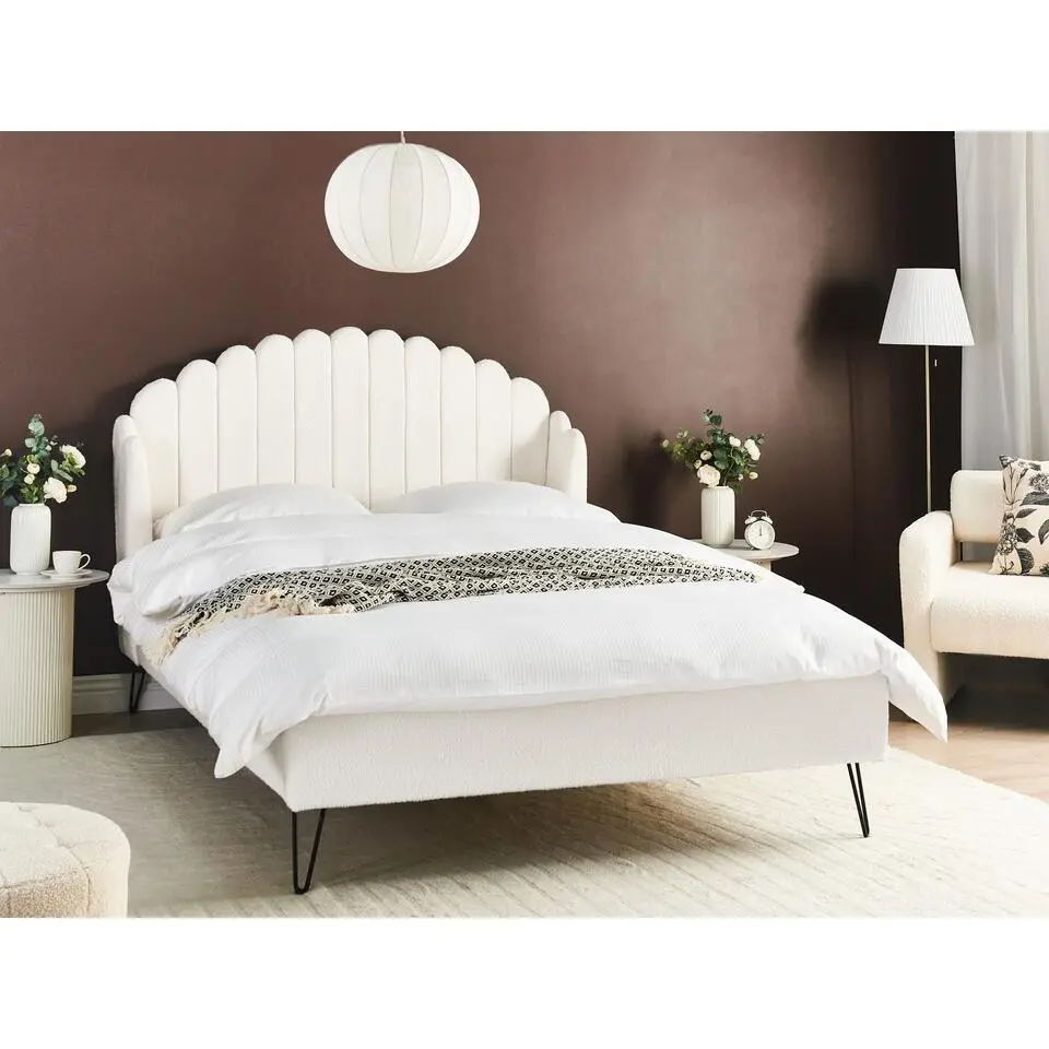 AMBILLOU - Tweepersoonsbed - Gebroken wit - 140 x 200 cm - Boucl&eacute;