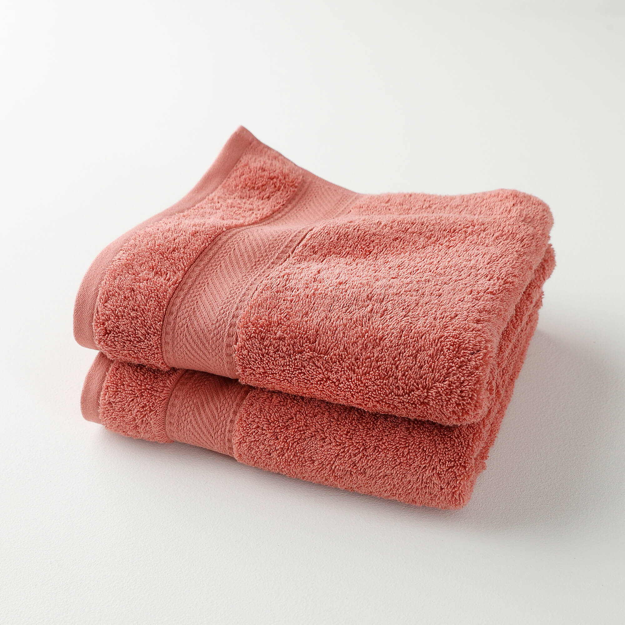 Collection serviettes de bain unies 540g/m2 confort luxe