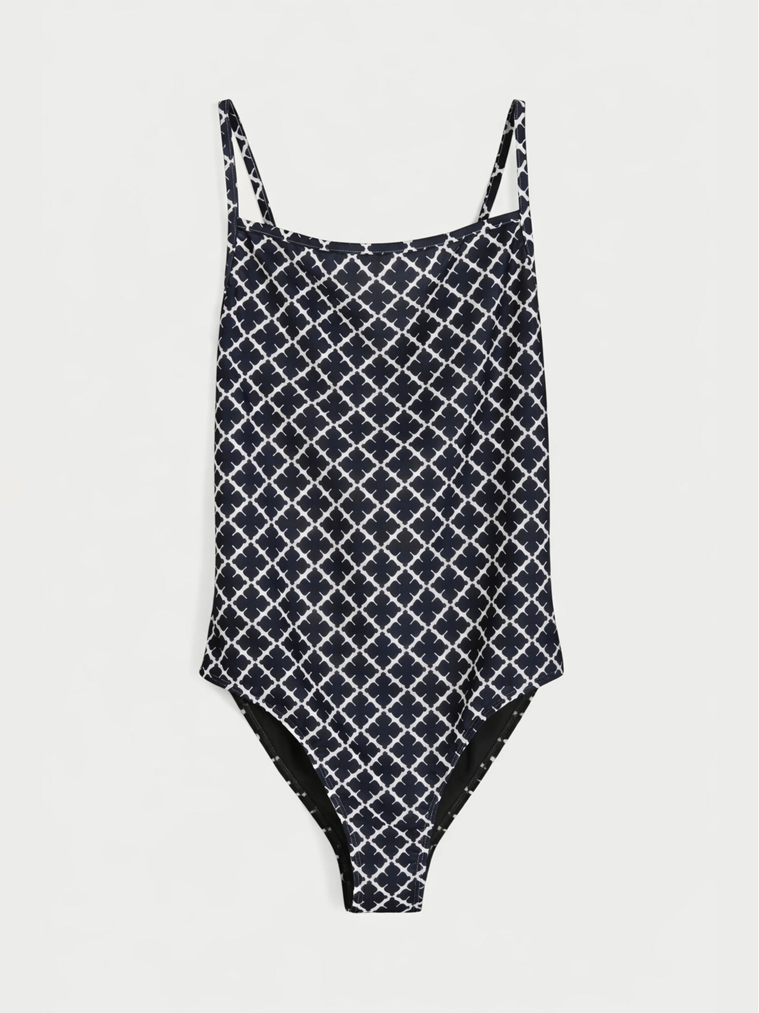 EXCLUSIVE: Astella Badedragt
