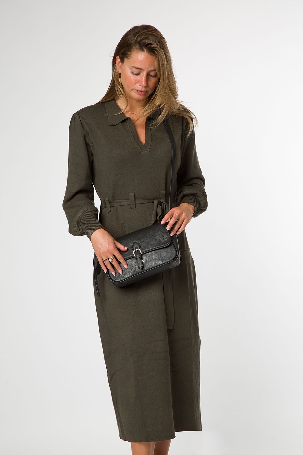 Pure Luxuries London Francesca' Leather Cross Body Bag