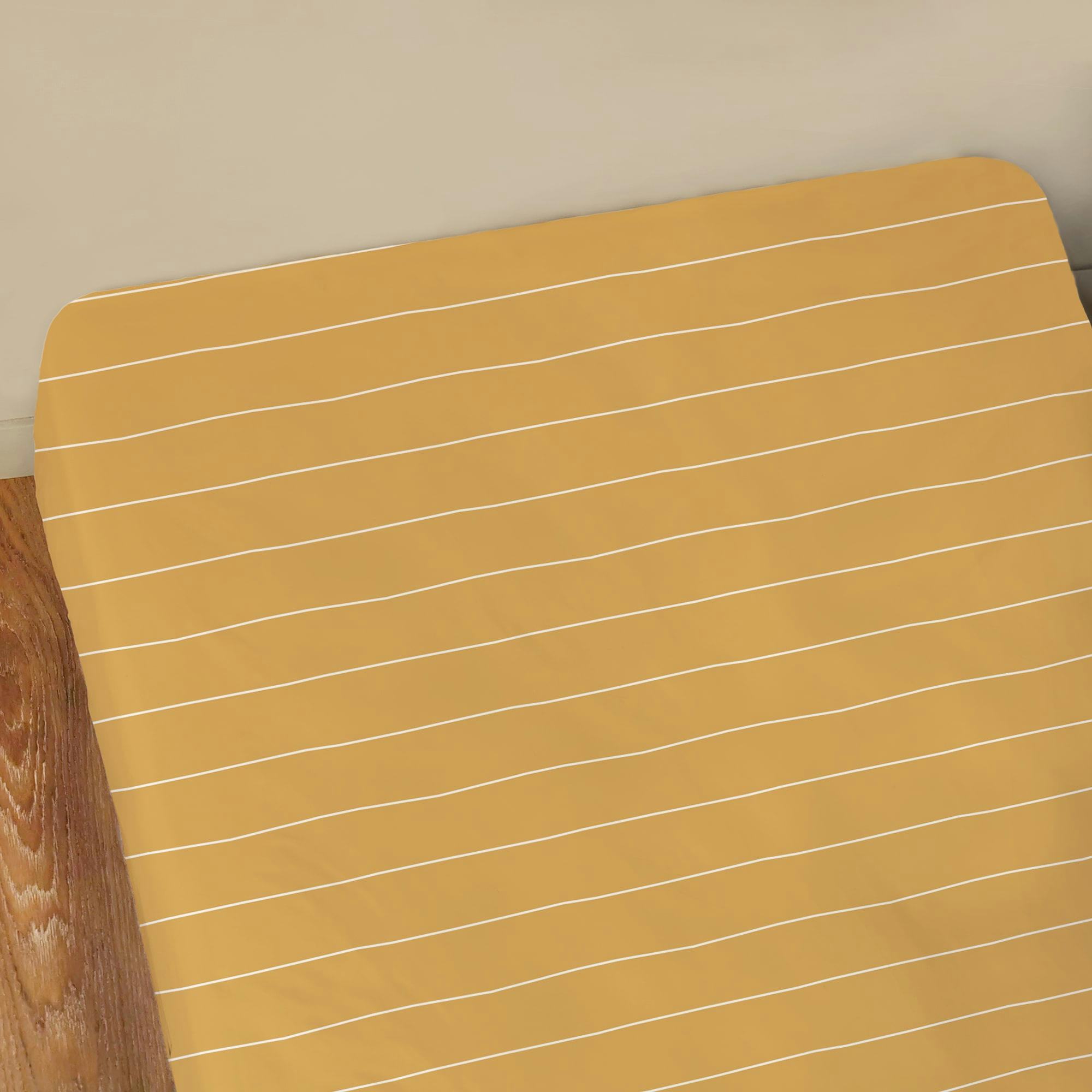 TOFFEE STRIPES - Drap-housse imprimé en coton Caramel 140x190cm - Bonnet 30cm