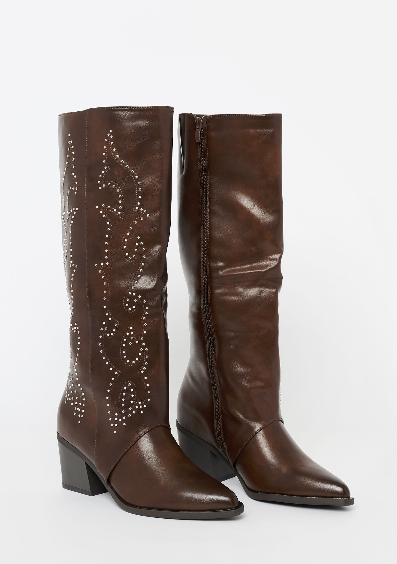 Hoge laarzen met studs