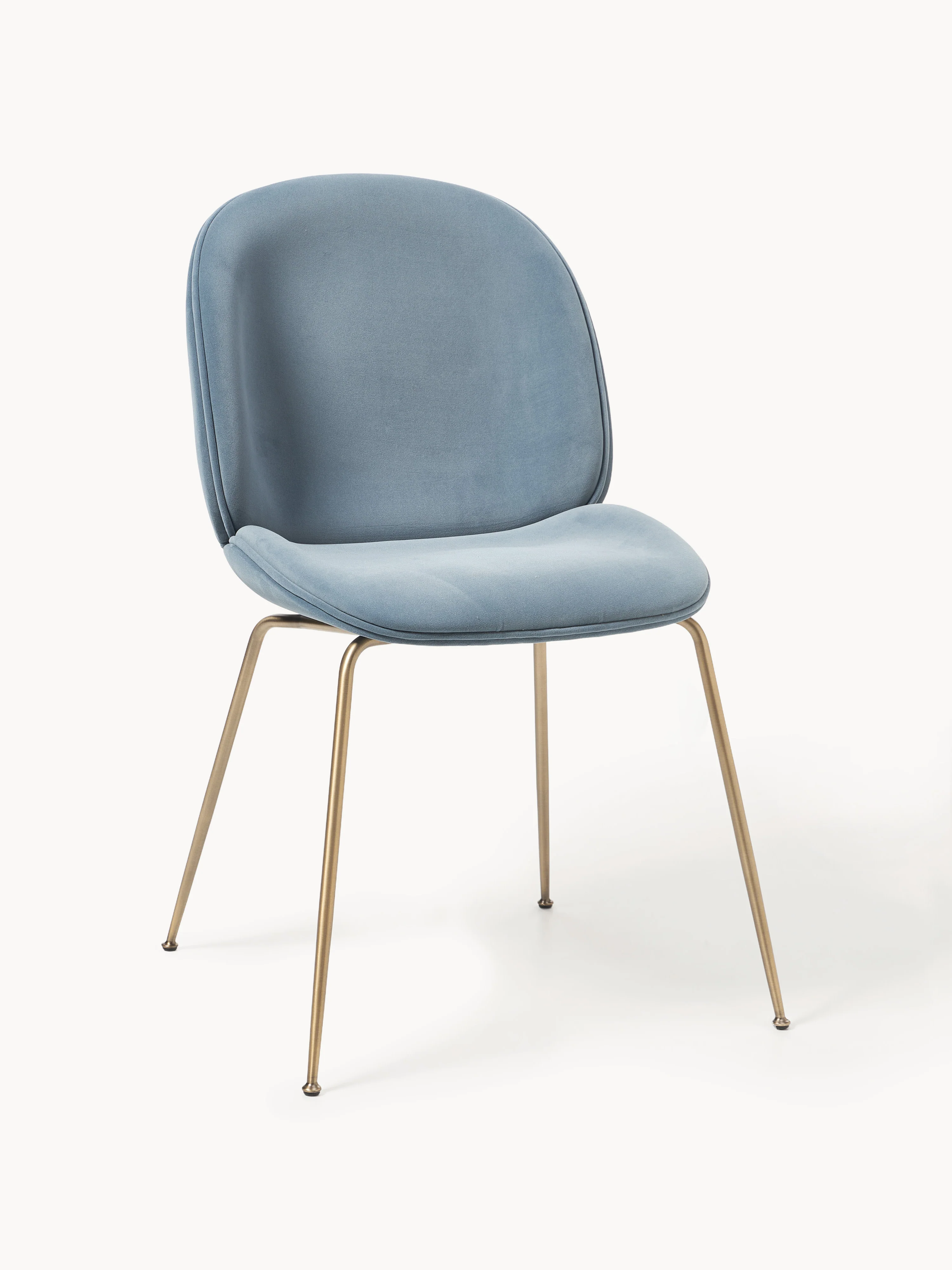 WESTWING x GUBI, Samt-Stuhl Beetle by Delia Lachance
